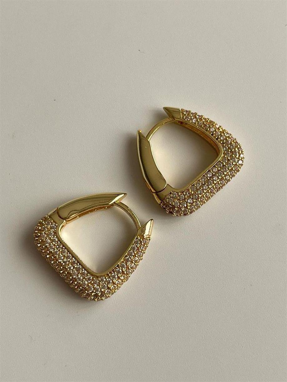 Özel Seri Gold Zirkon Taşlı Küpe (2 Cm)