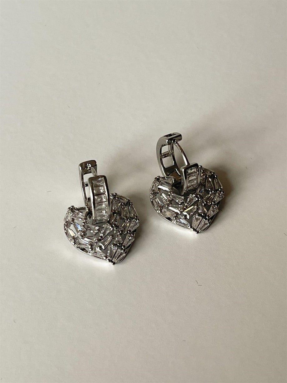 Özel Seri Gümüş Renk Vip Baget Taşlı Kalp Küpe (2.5 Cm)