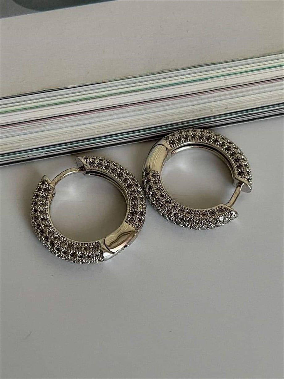Özel Seri Gümüş Renk Zirkon Taşlı Halka Küpe (2 Cm)