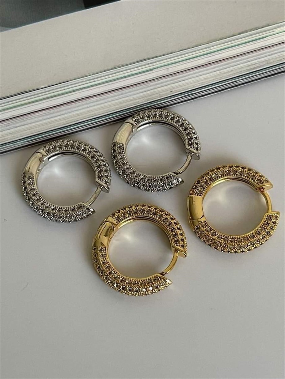 Özel Seri Gümüş Renk Zirkon Taşlı Halka Küpe (2 Cm)