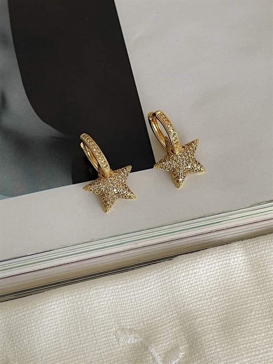 Özel Seri Vİp Gold Renk Full Zirkon Taşlı Yıldız Küpe (2 Cm)