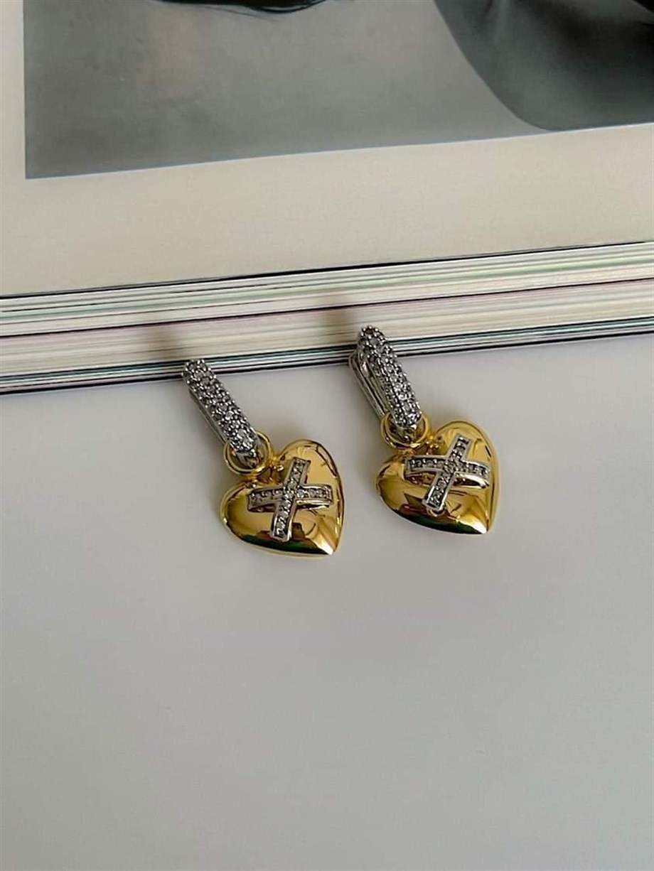 Özel Seri Vip Kalpli Küpe (3 Cm)