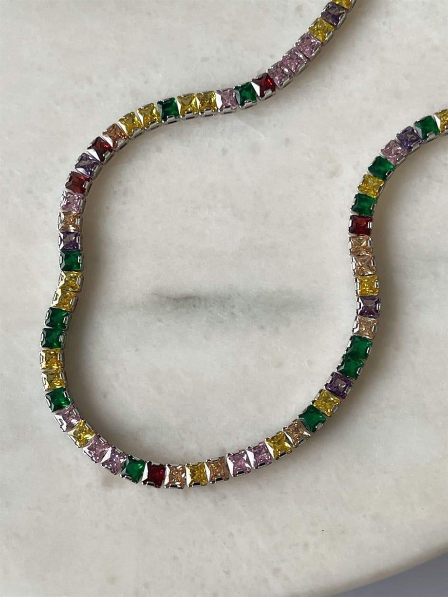 Renkli Gümüş Renk Su Yolu Taşlı Kolye (44 Cm)