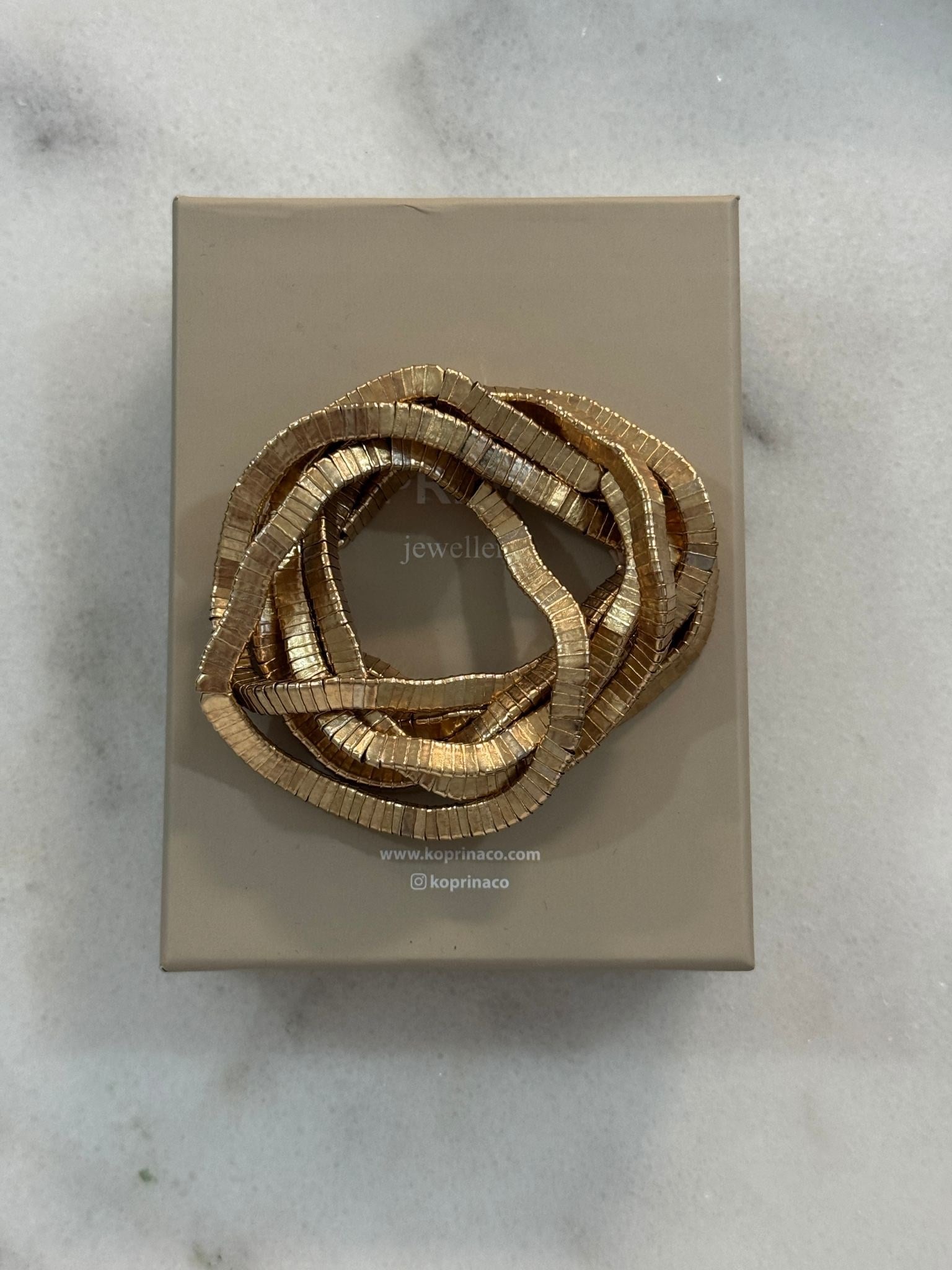 Zara Model Gold 7'Lİ Lastikli Bileklik