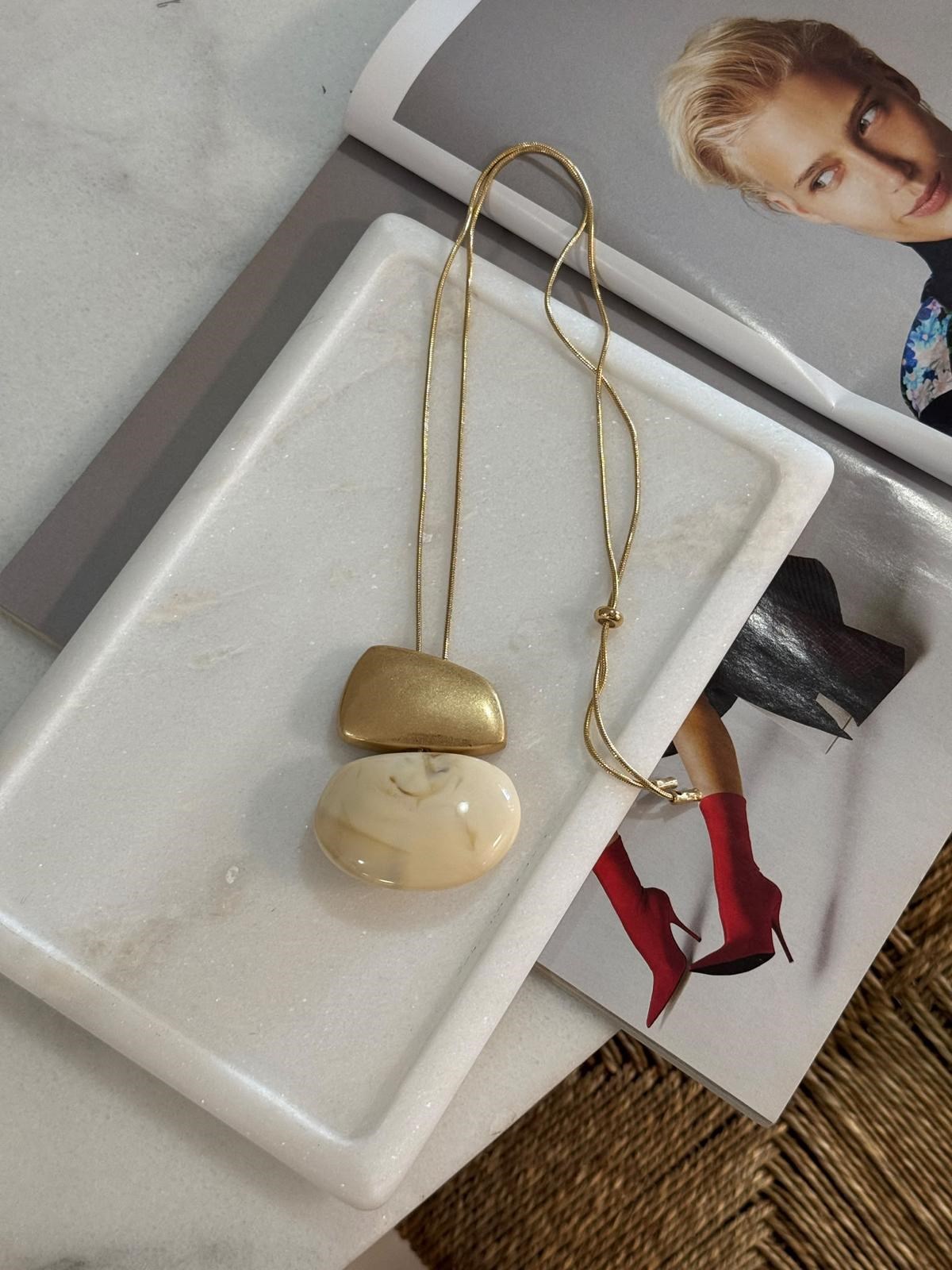 Zr Model Gold Sedefli Uzun Kolye (100 Cm)