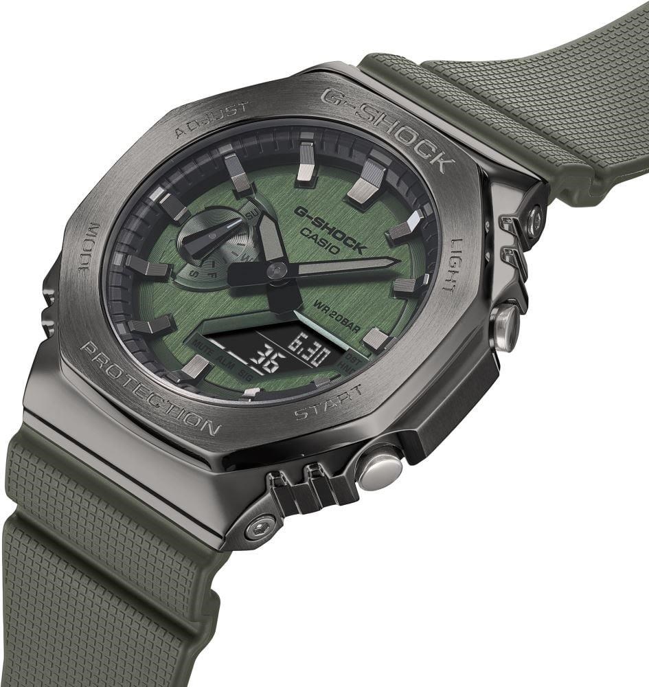 Casio GM-2100B-3ADR Erkek Kol Saati