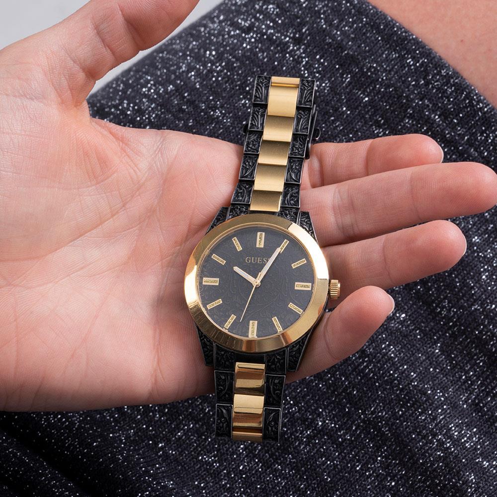 Guess GUGW0303L1 Kadın Kol Saati