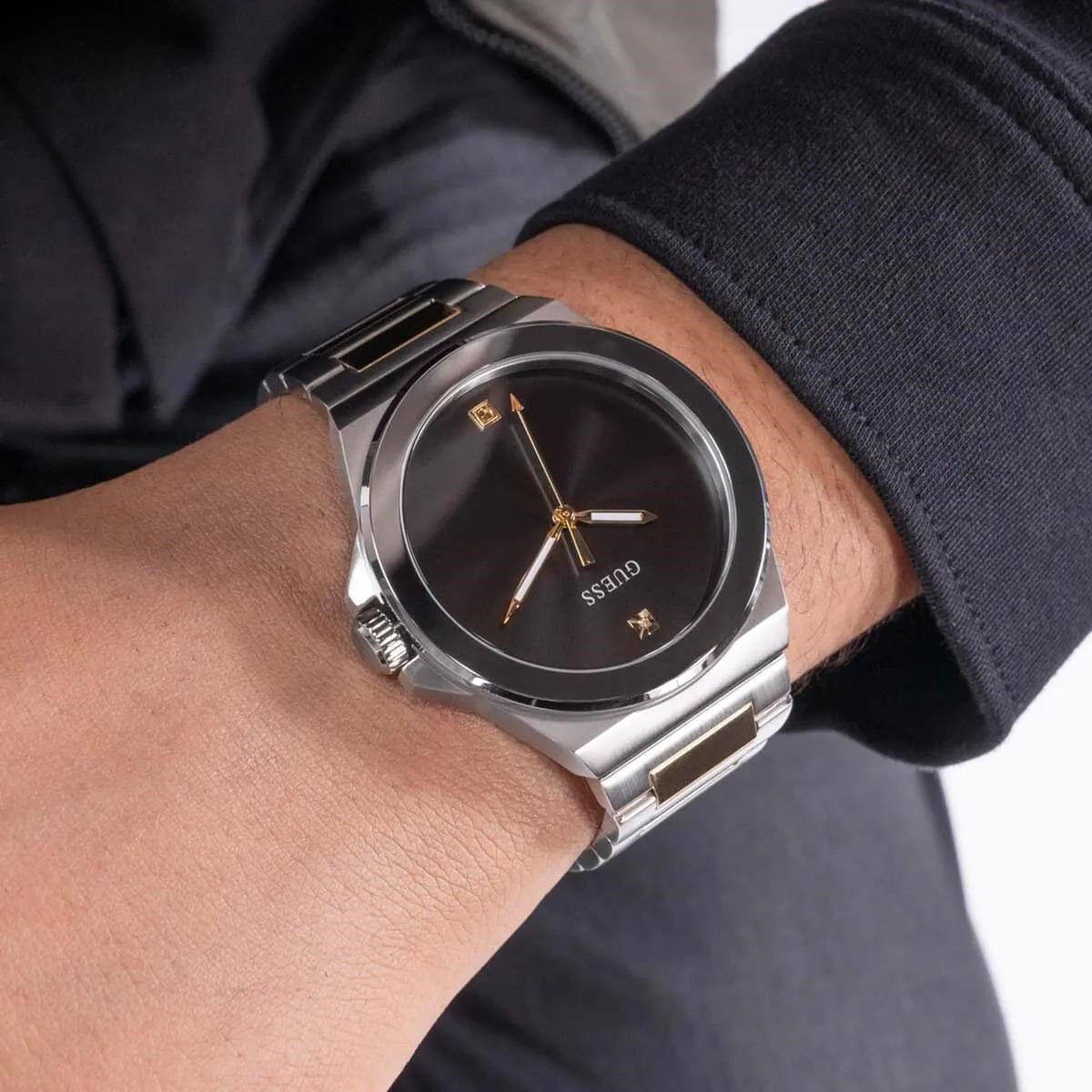 Guess GUGW0833G3 Erkek Kol Saati