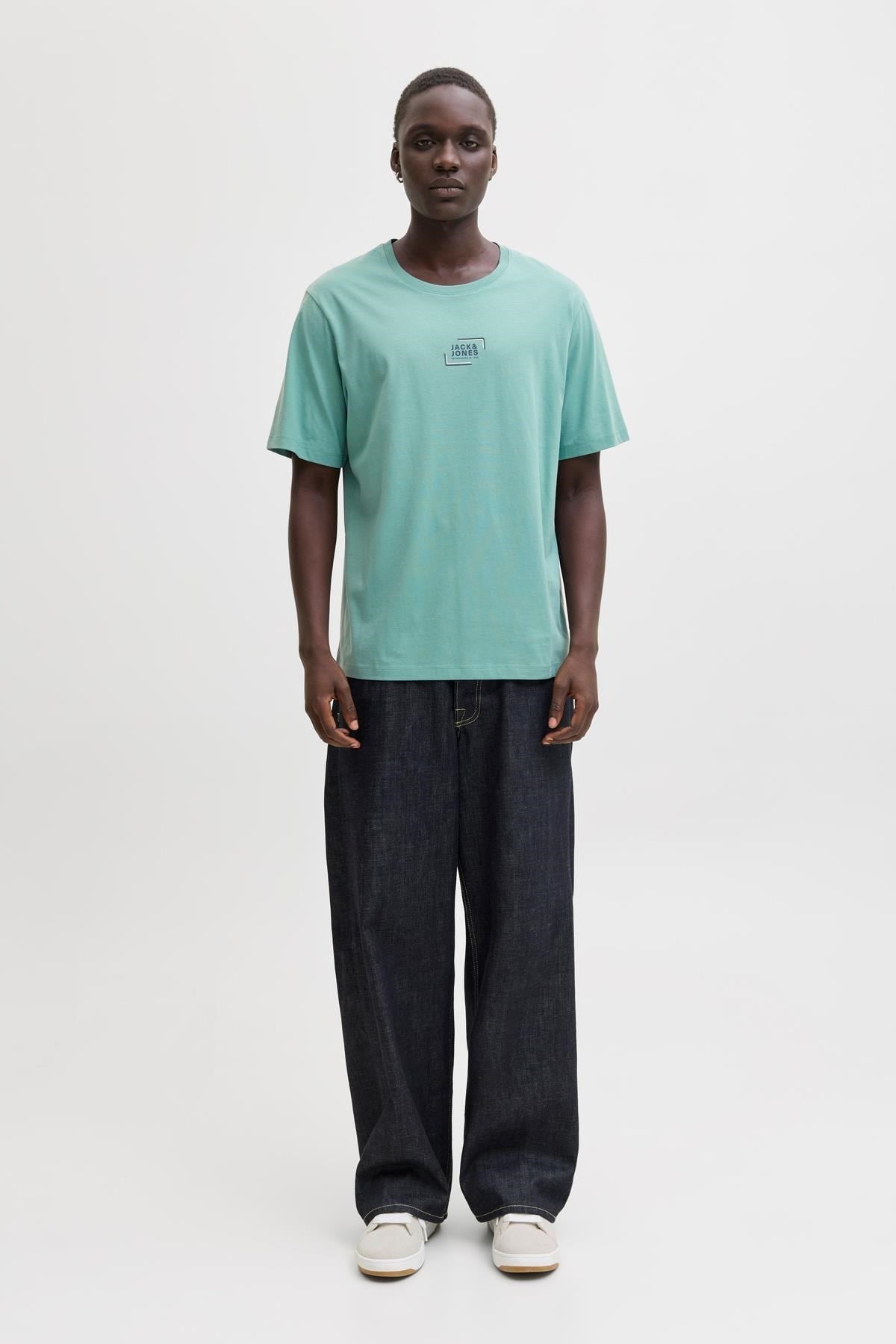 Jack & Jones Erkek Bisiklet Yaka Grafik Baskılı Tişört 