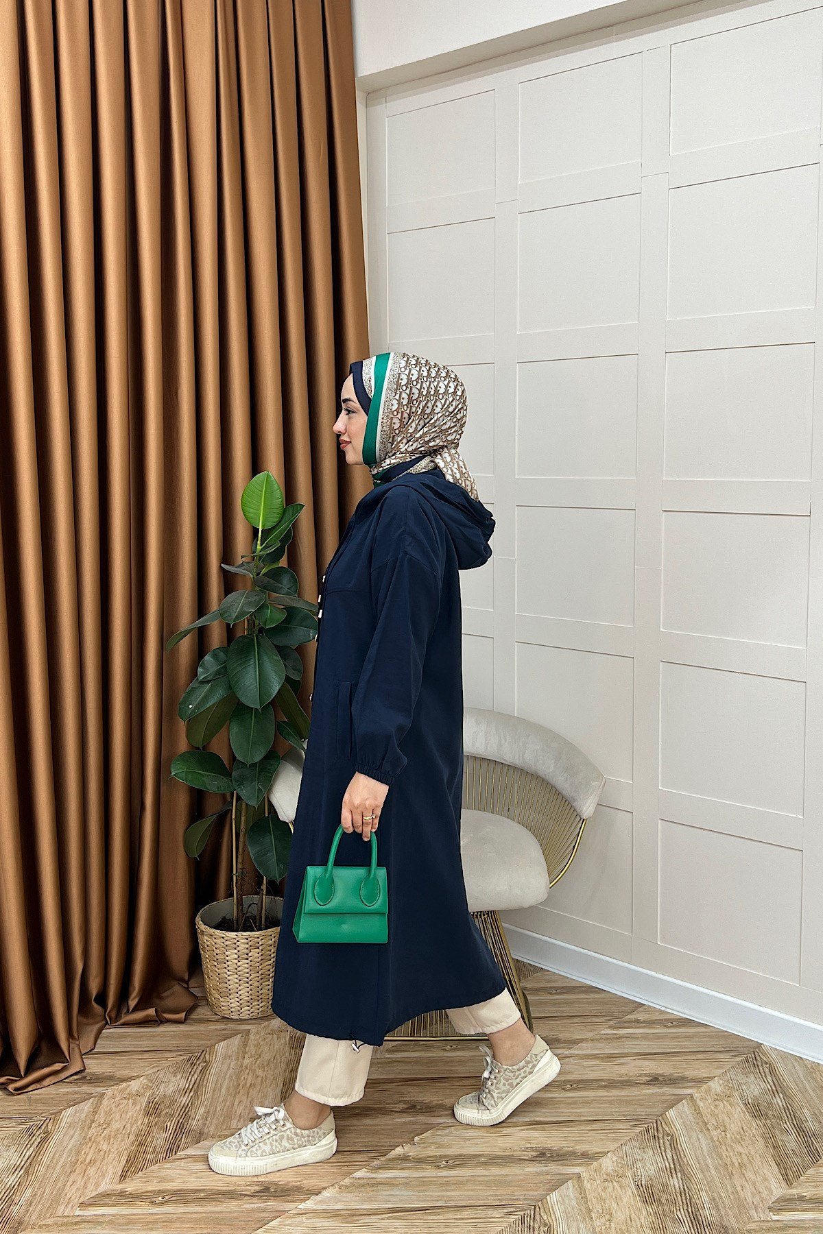 004-Liana Düğmeli Kap Lacivert