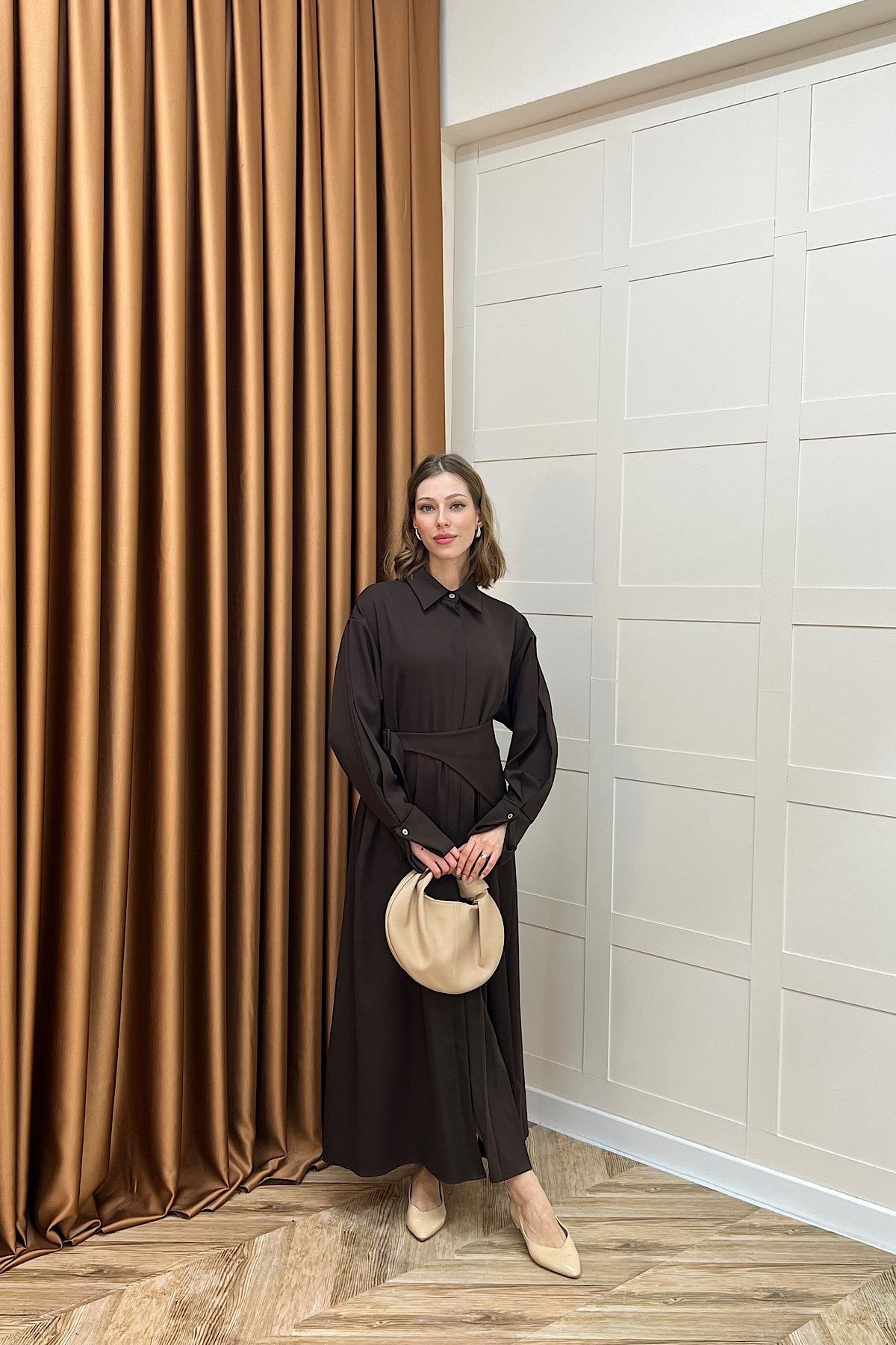 Aliza Pile Detay Elbise Kahverengi