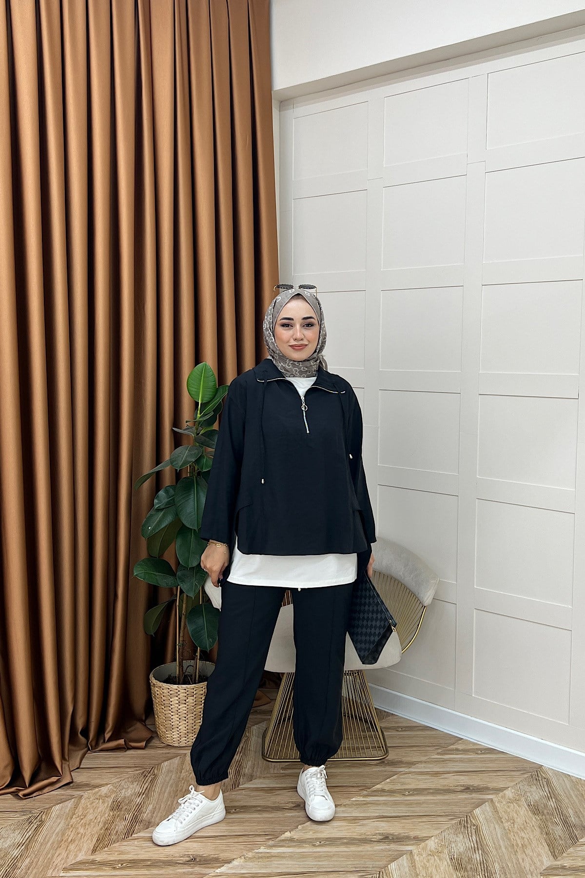 Almira Yarım Fermuar İkili Takım Siyah