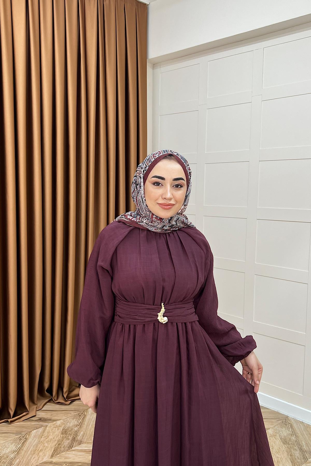 Angelina Broş Detay Elbise Bordo