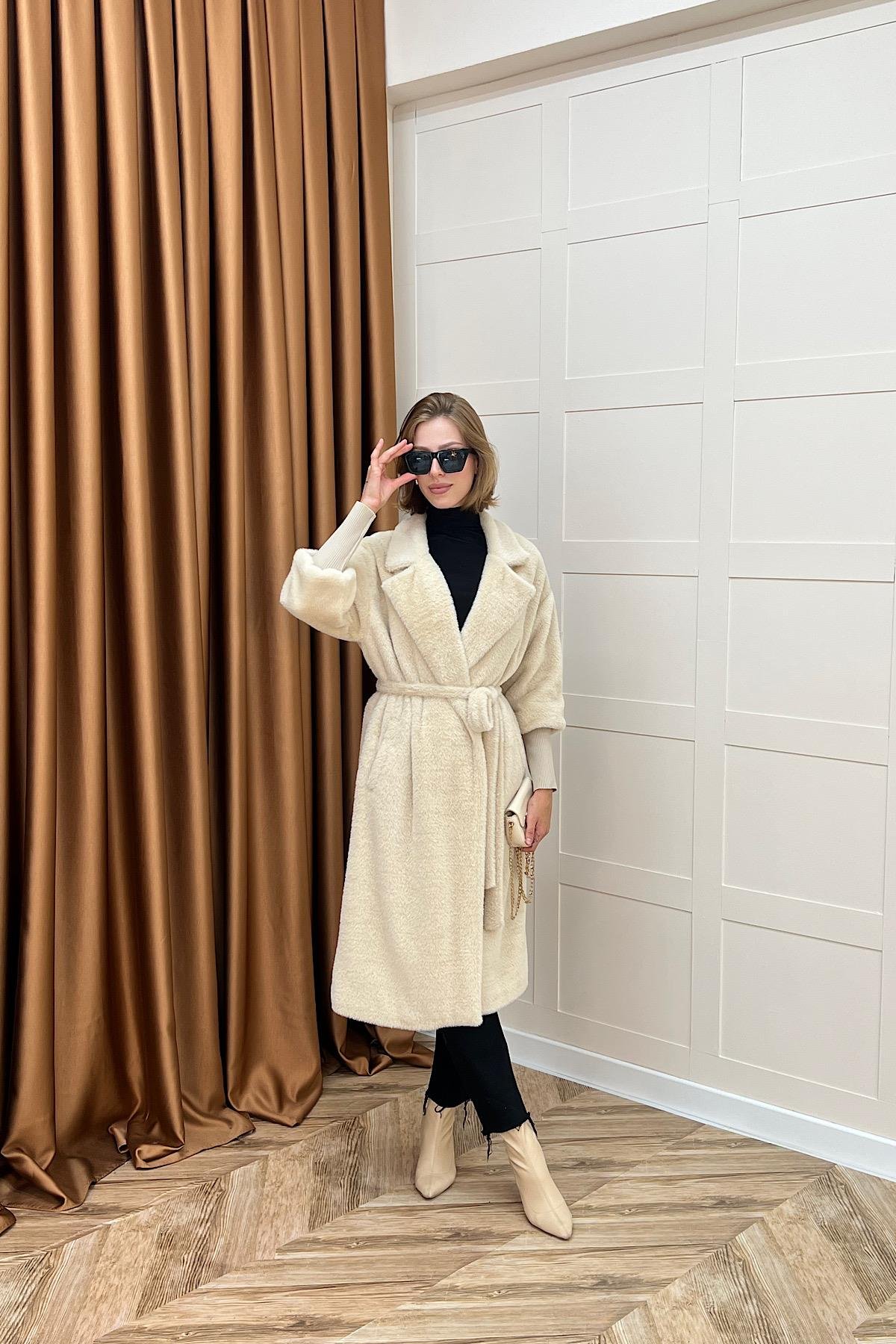 Angora Premium Kumaş Kaban Krem