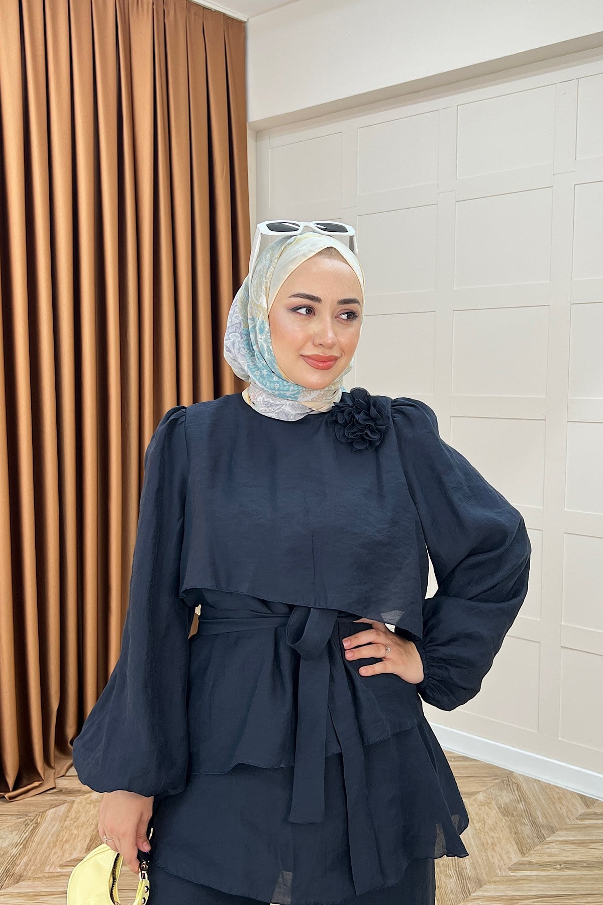 Aura Broş Detay Takım Lacivert