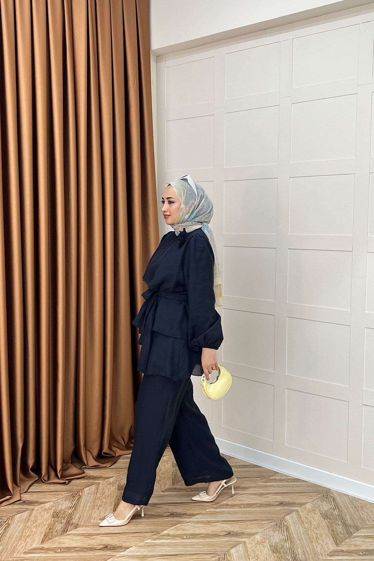 Aura Broş Detay Takım Lacivert