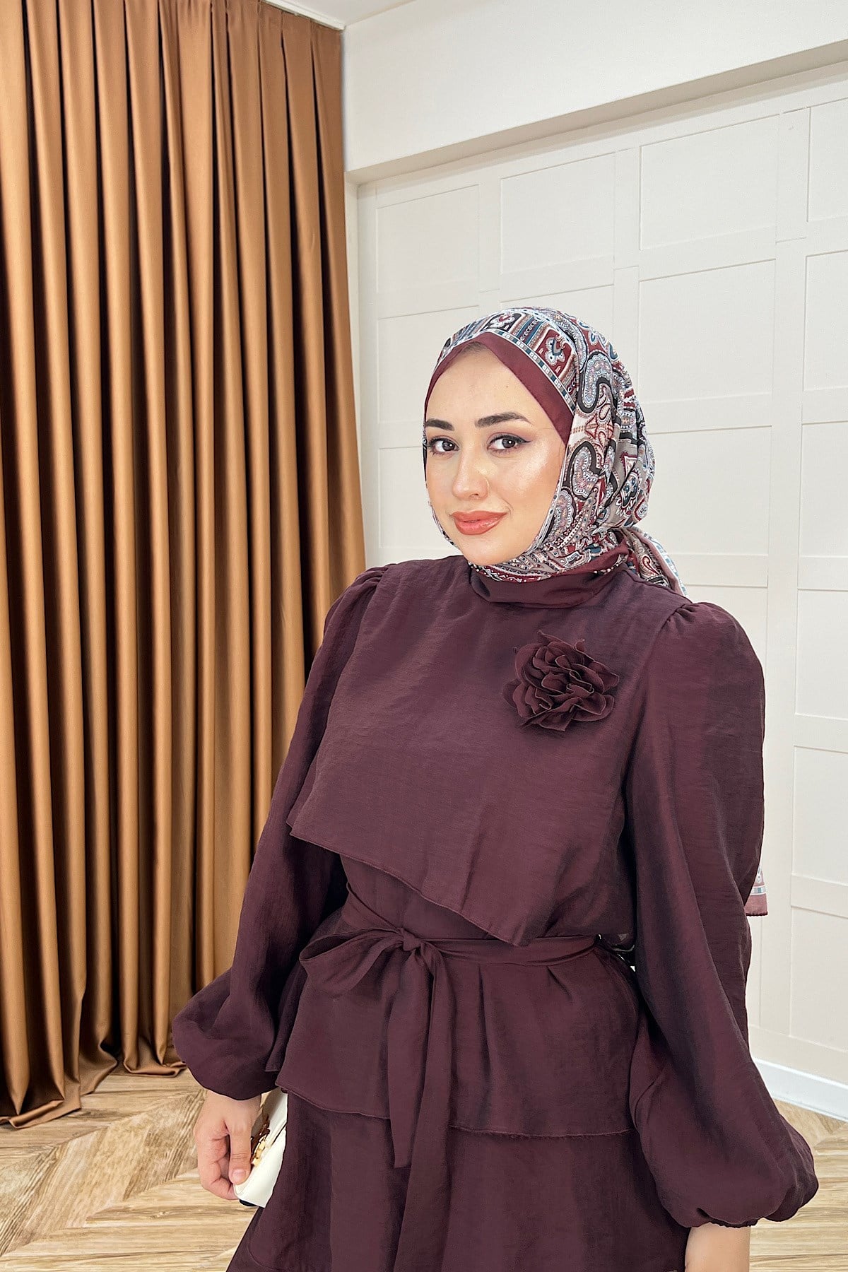 Aura Broş Detay Takım Mürdüm