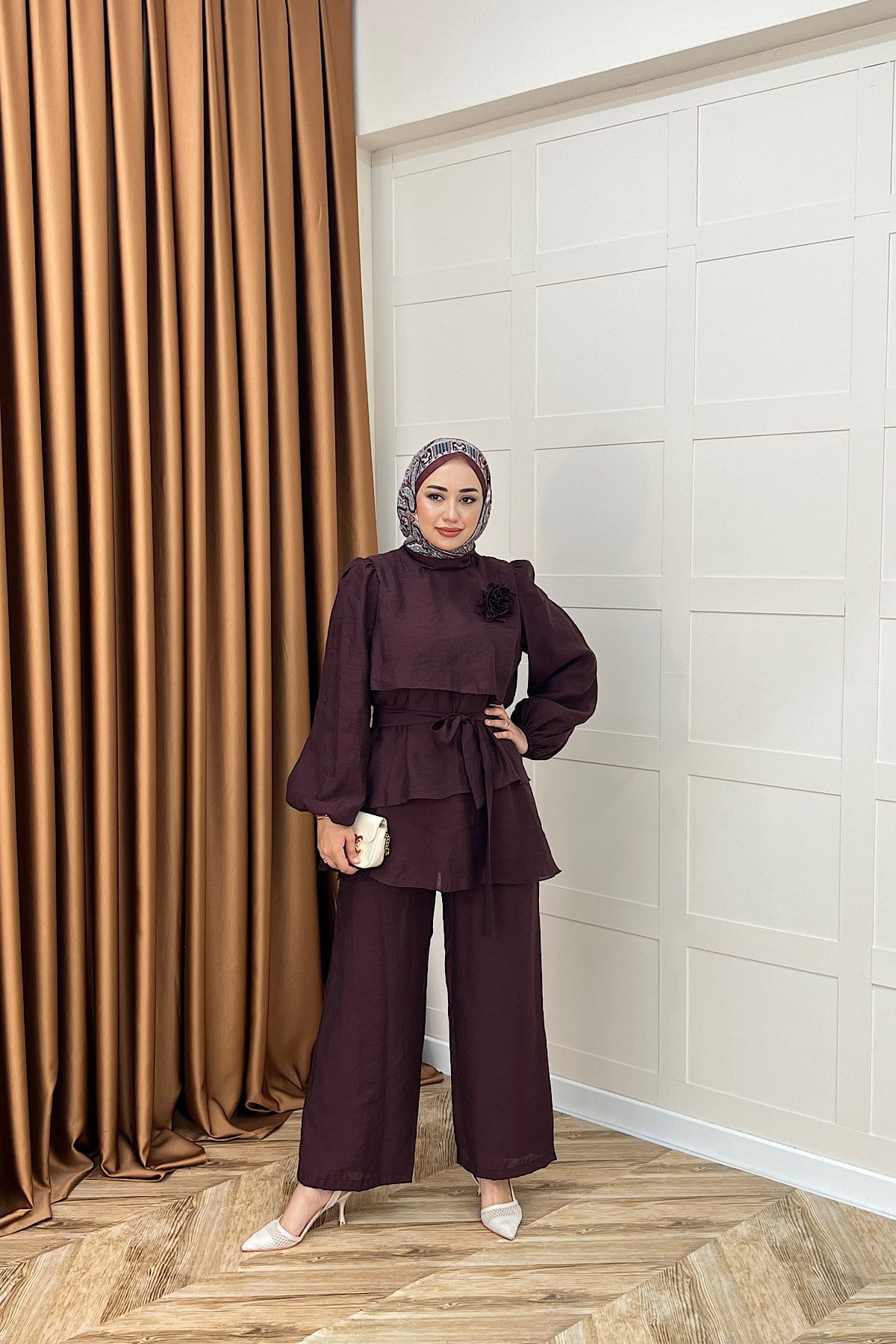 Aura Broş Detay Takım Mürdüm