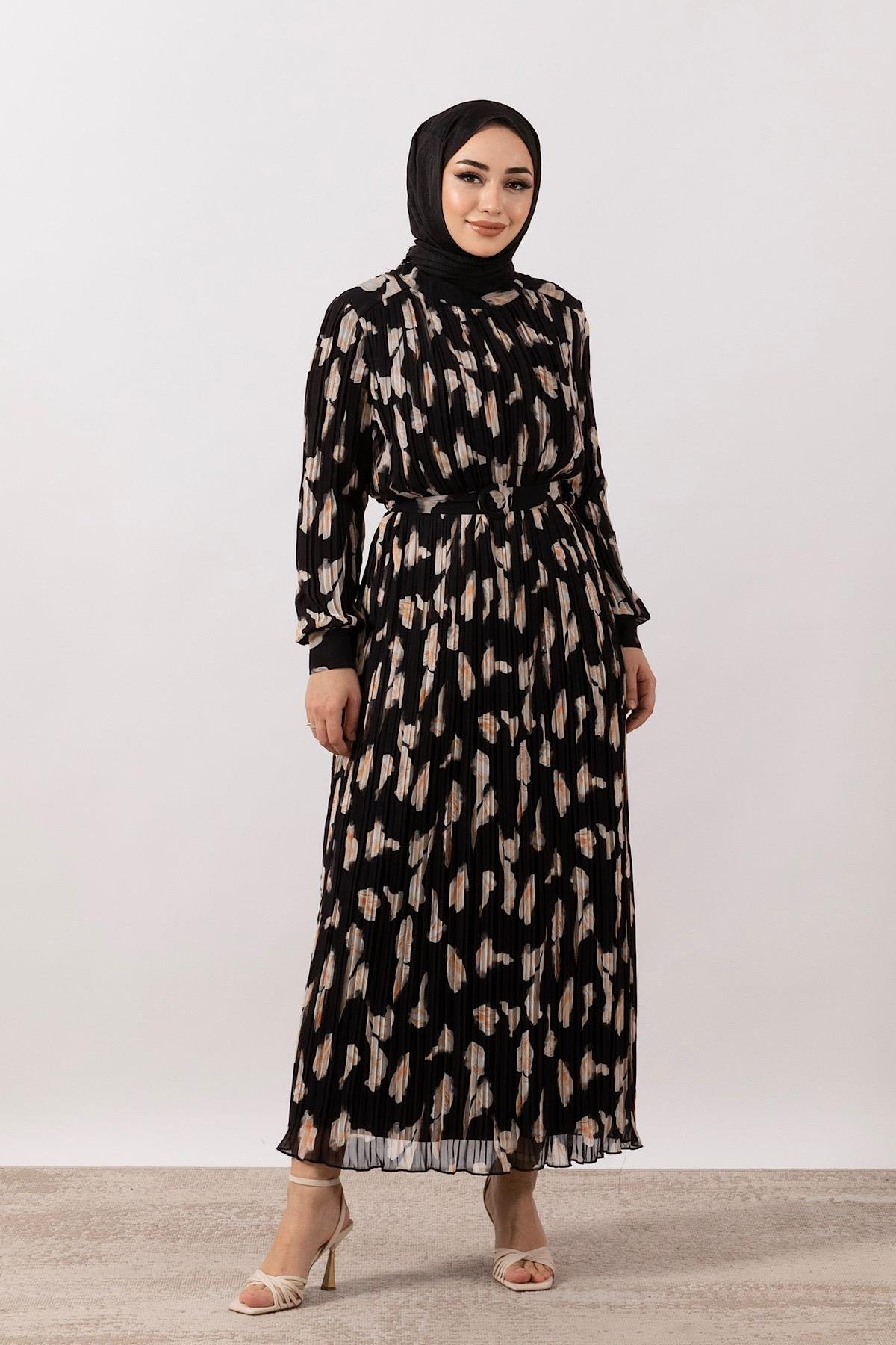 Belise Piliseli Şifon Elbise Siyah