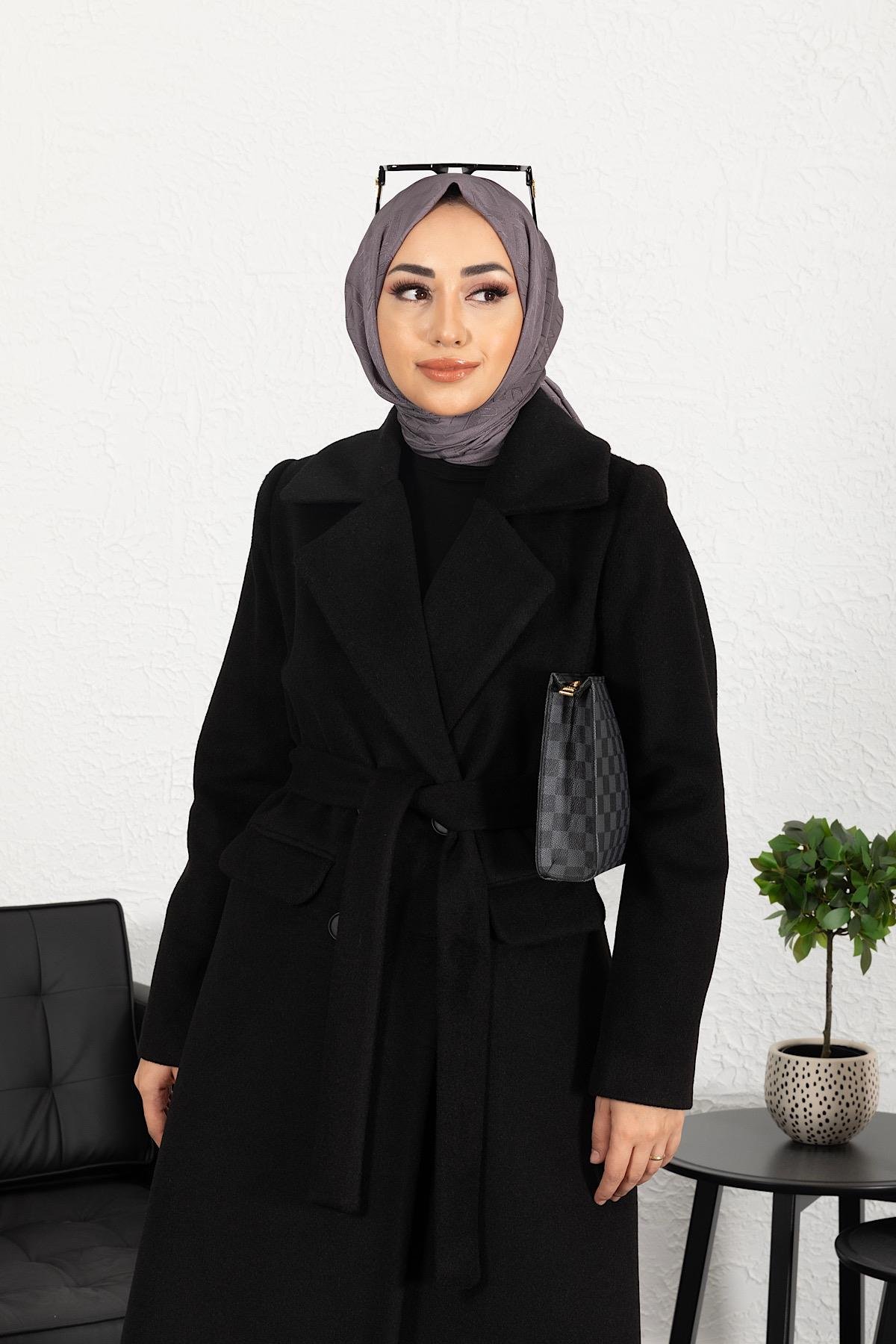 Cep Kapaklı Dört Düğme Kaban Siyah