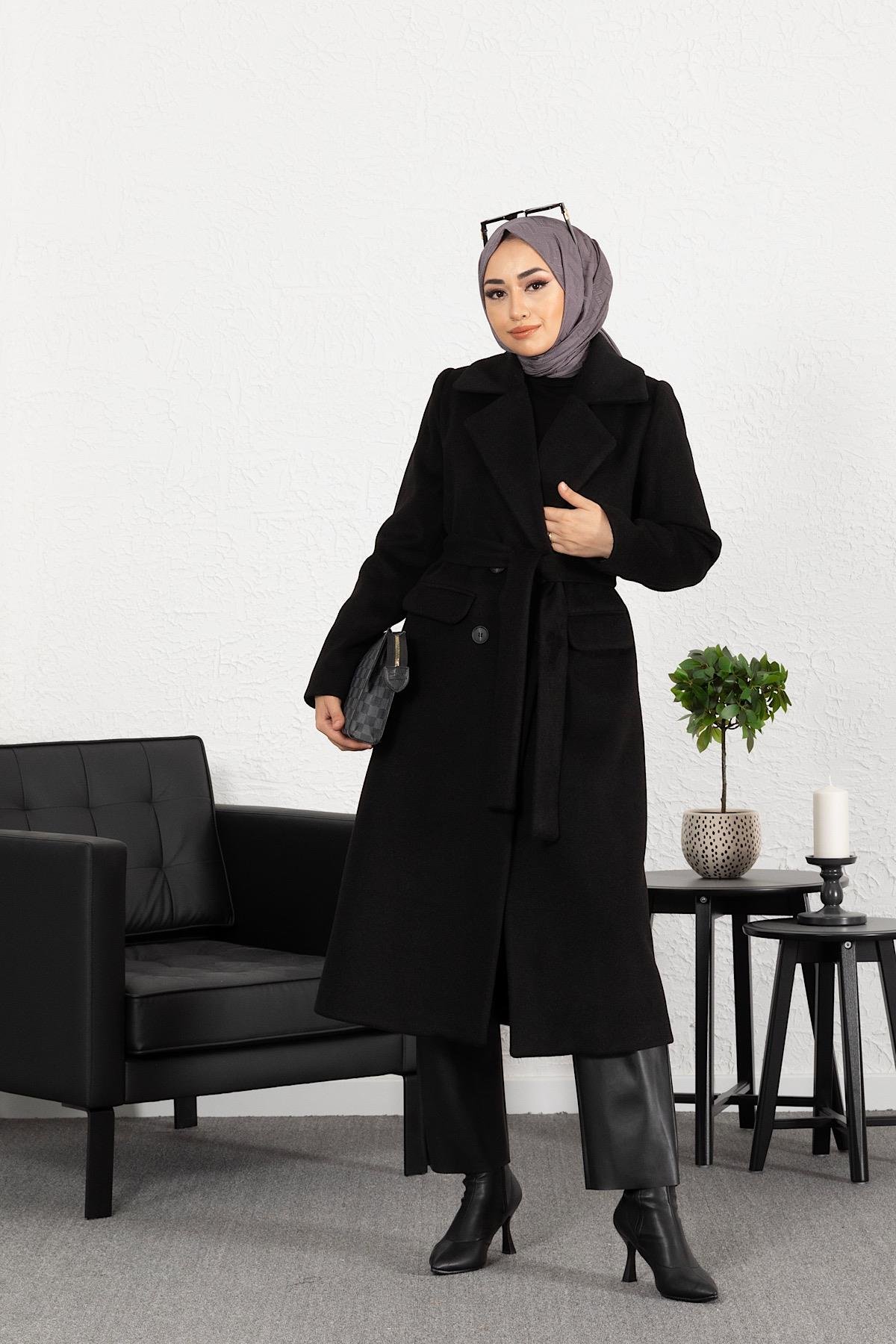 Cep Kapaklı Dört Düğme Kaban Siyah