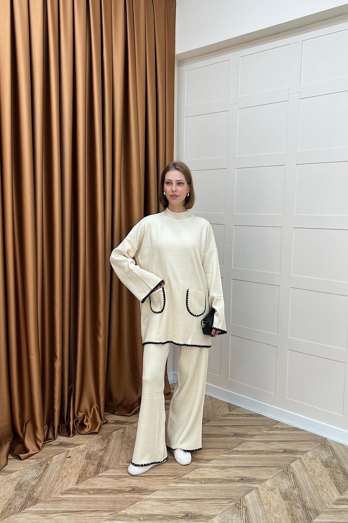 Cep Örgülü Triko Takım Krem