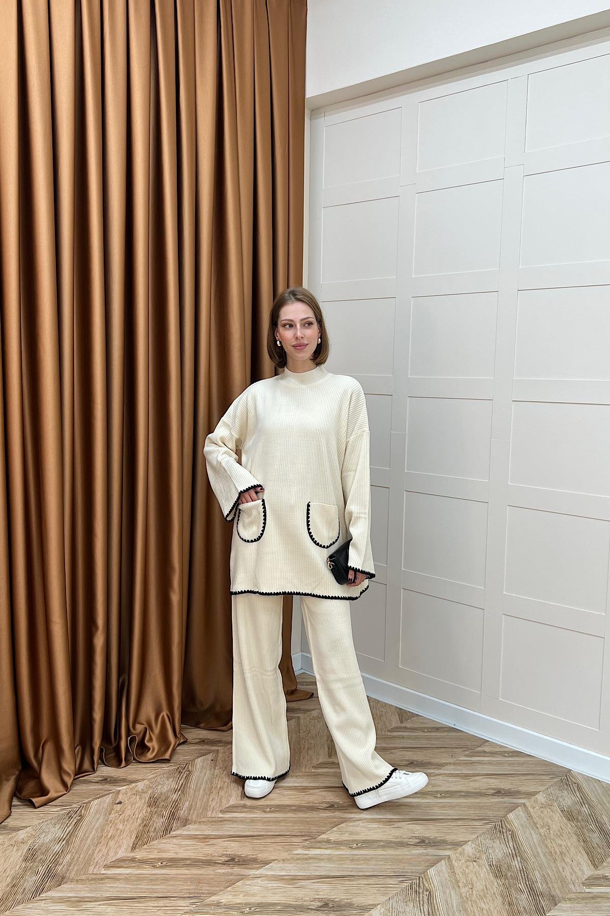 Cep Örgülü Triko Takım Krem