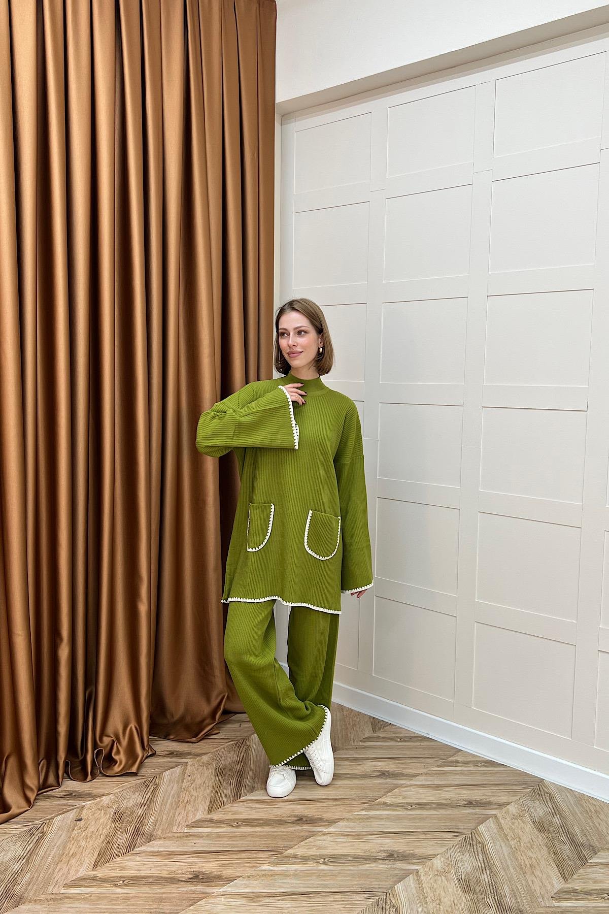 Cep Örgülü Triko Takım Yağ Yeşili