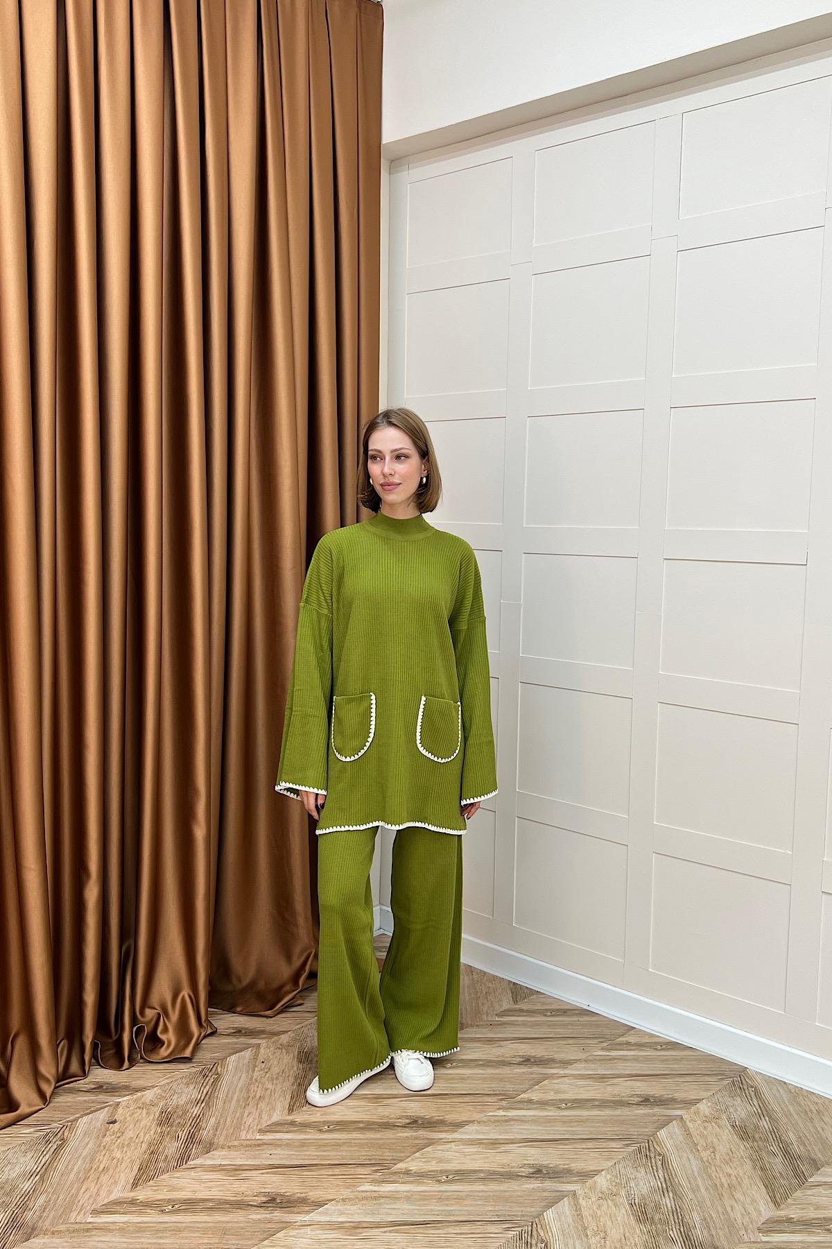 Cep Örgülü Triko Takım Yağ Yeşili