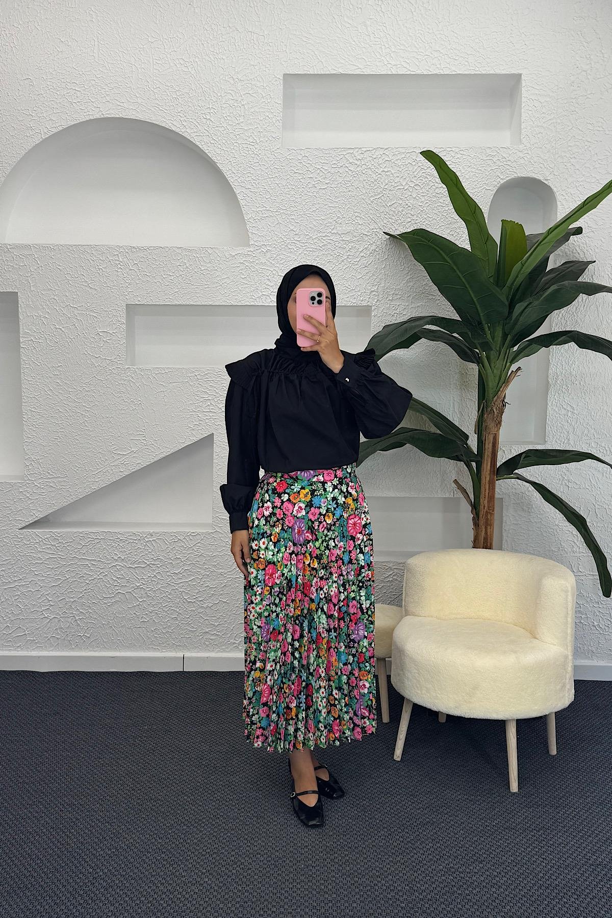 Çiçek Desenli Crep Etek