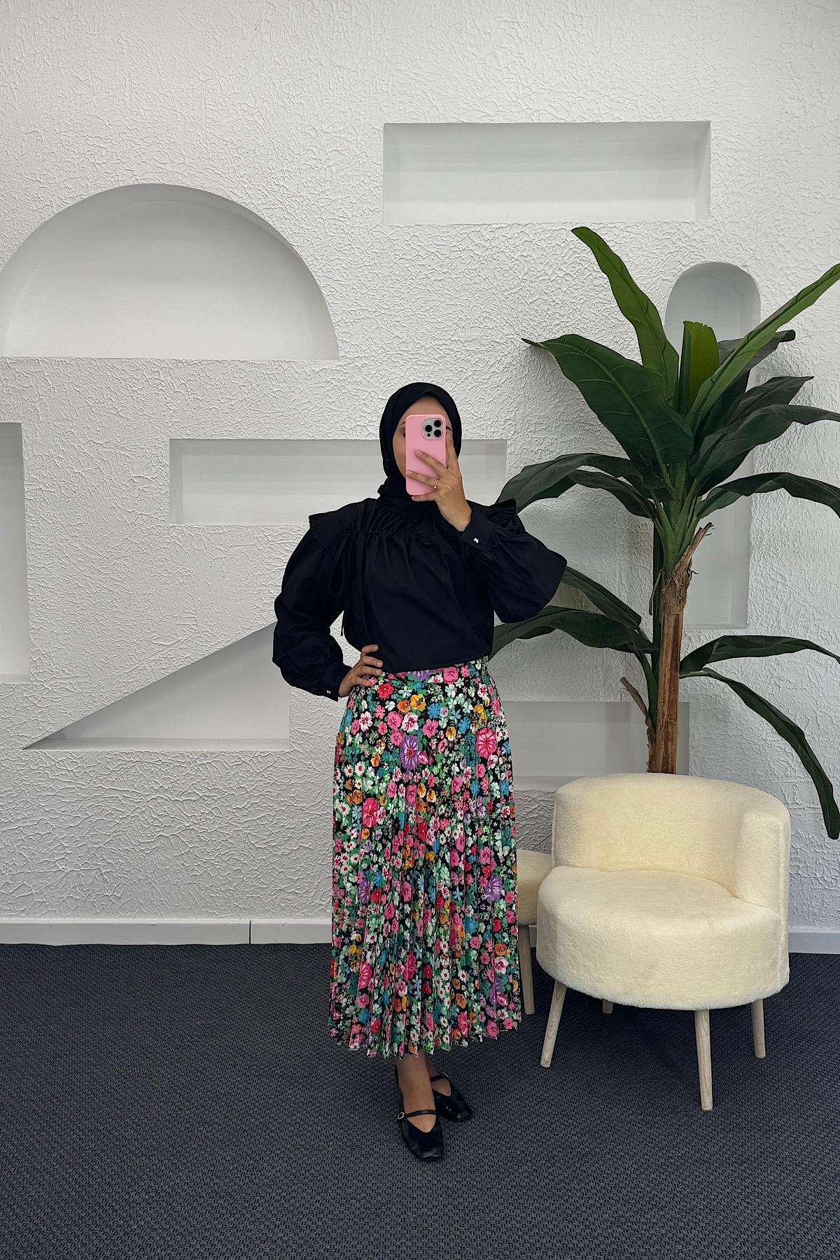 Çiçek Desenli Crep Etek