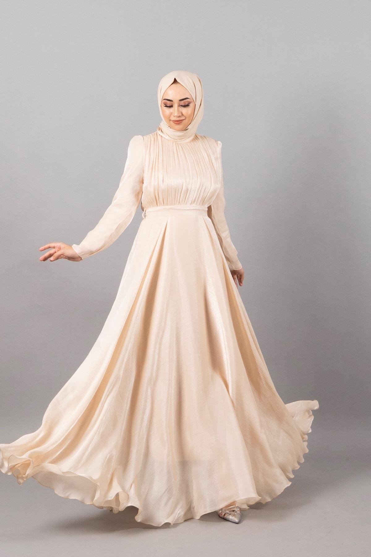 Diva Göğsü Pileli Abiye Taş