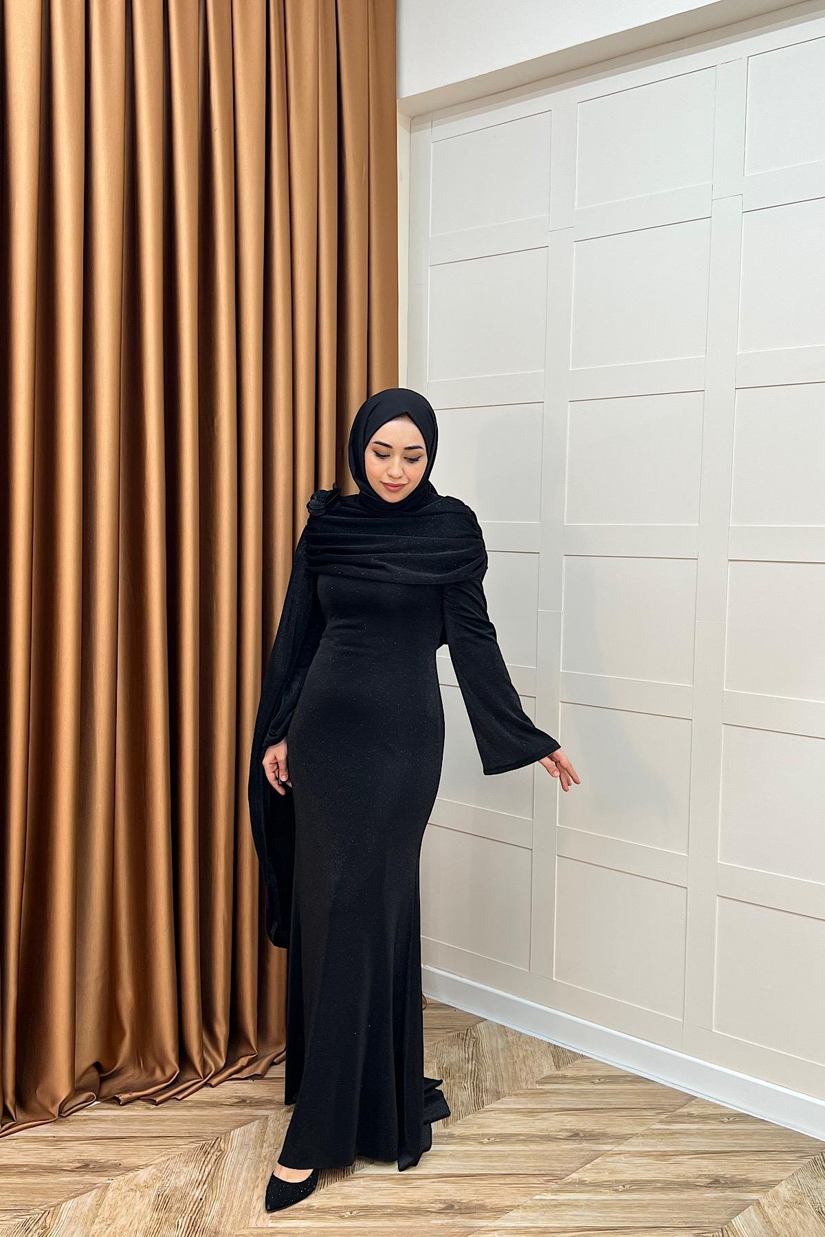 Elara Balık Abiye Siyah