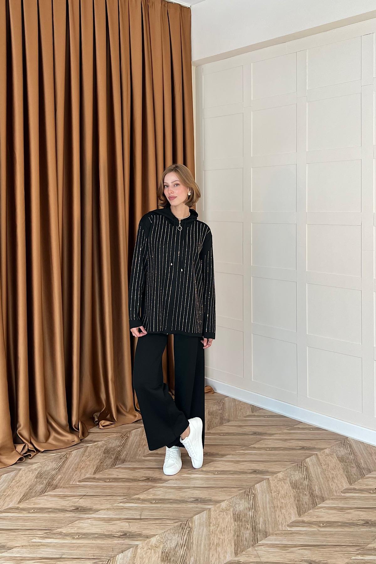 Eros Kapüşonlu Taşlı Triko Takım Siyah