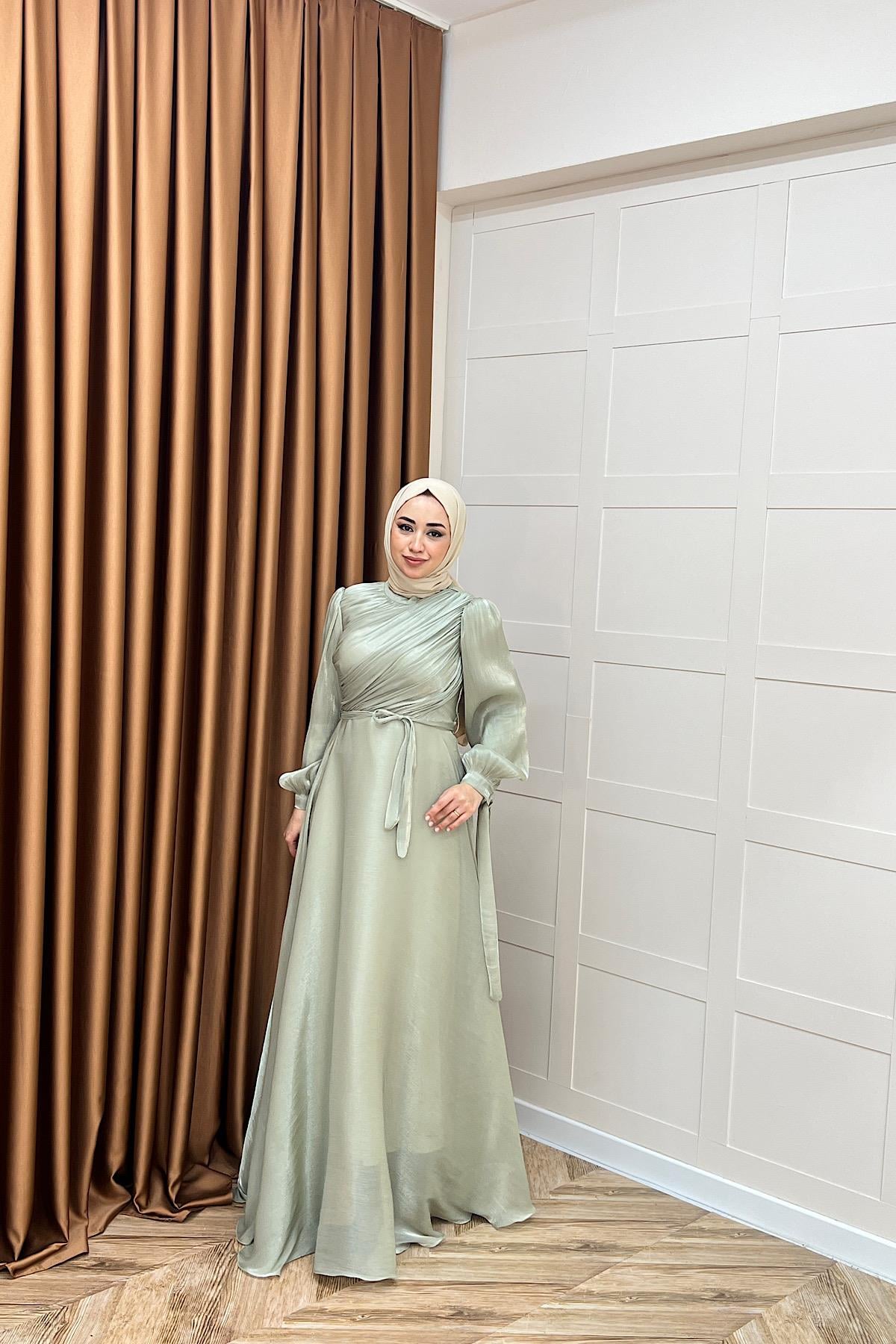 Göğüs Drapeli Abiye Yeşil