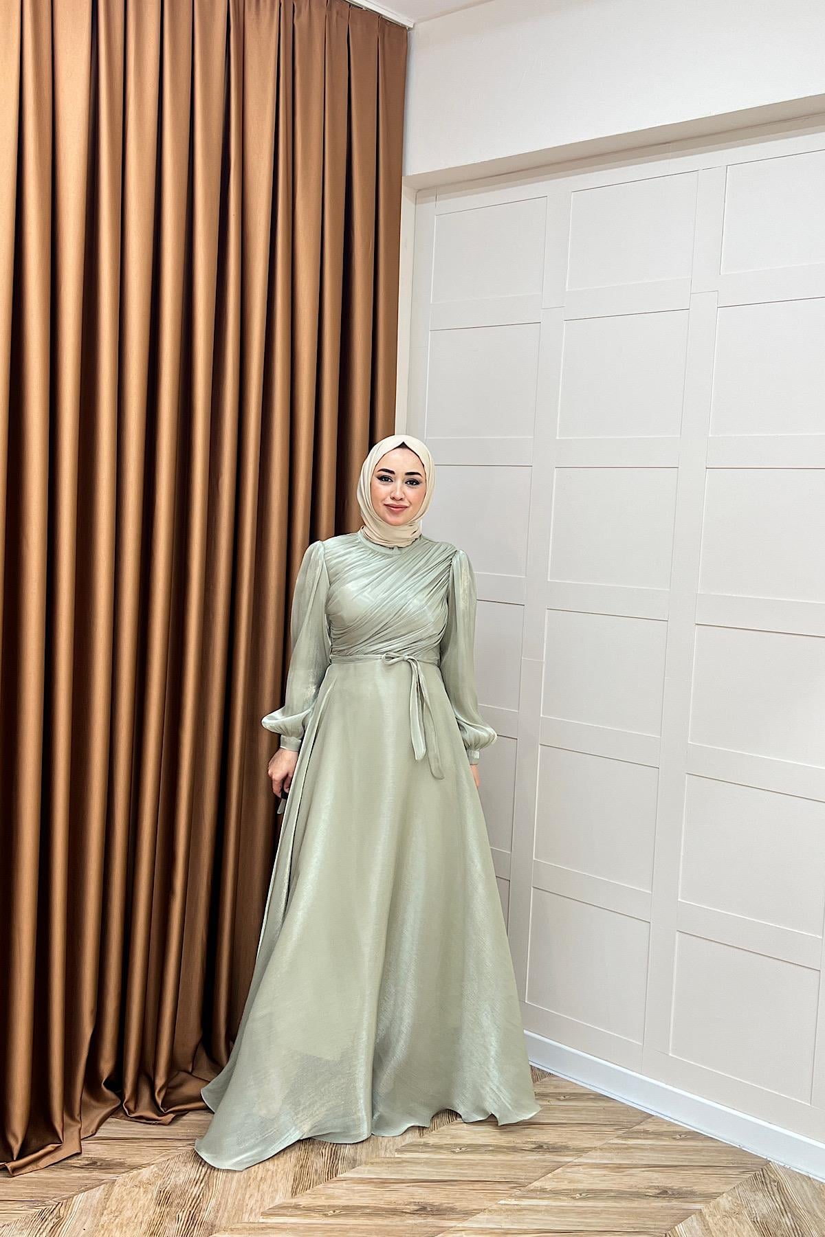 Göğüs Drapeli Abiye Yeşil