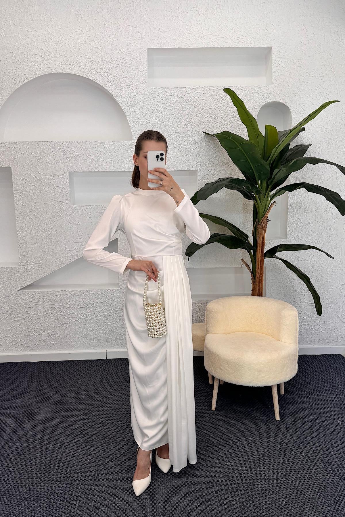 Göğüs Drapeli Saten Abiye Beyaz