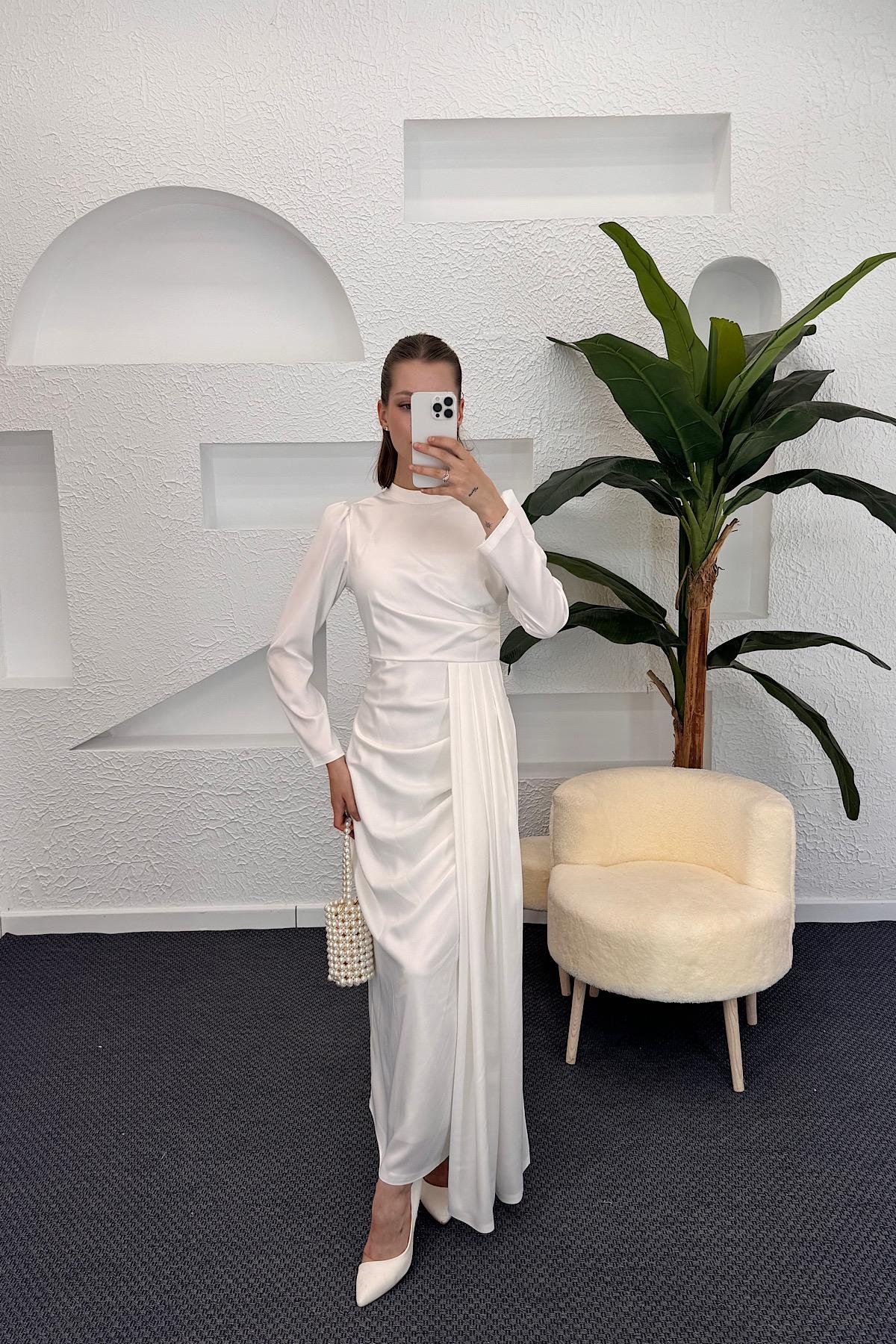 Göğüs Drapeli Saten Abiye Beyaz