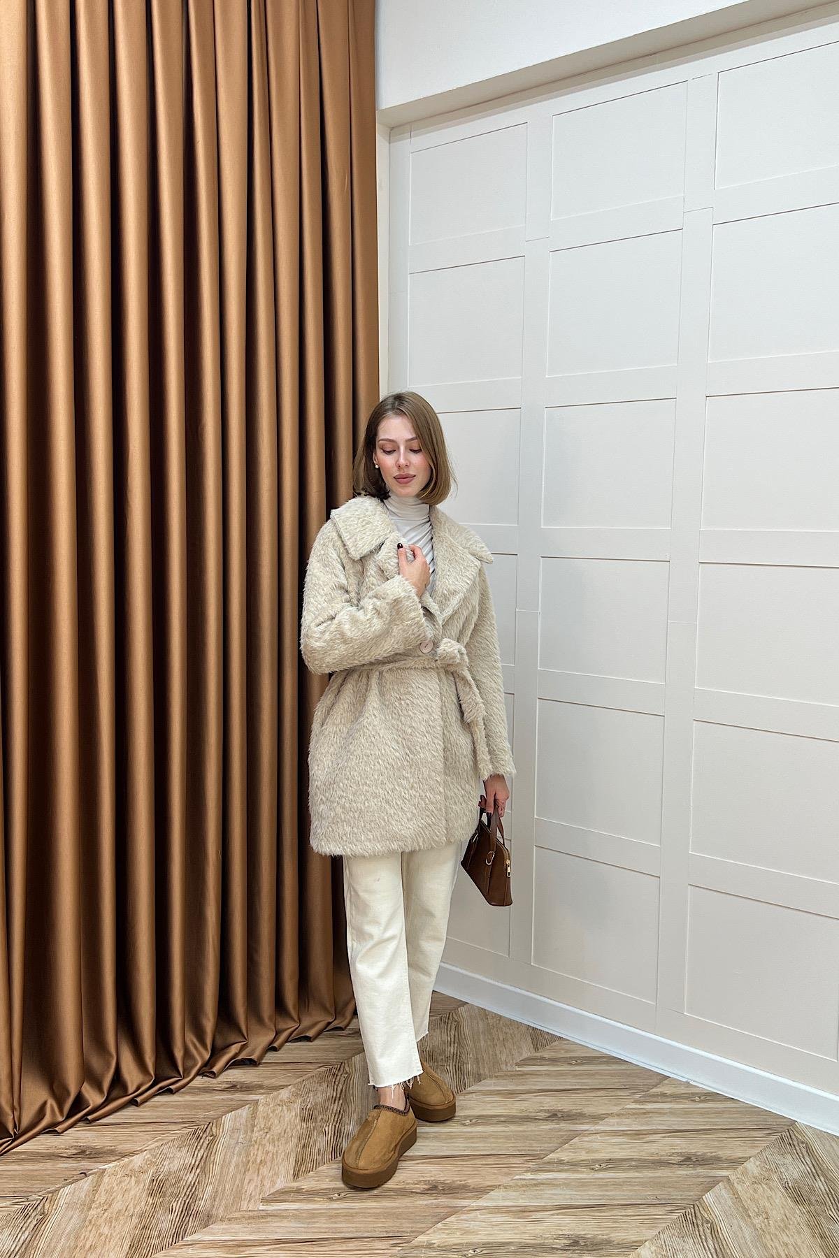 Grok Peluş Kaban Taş