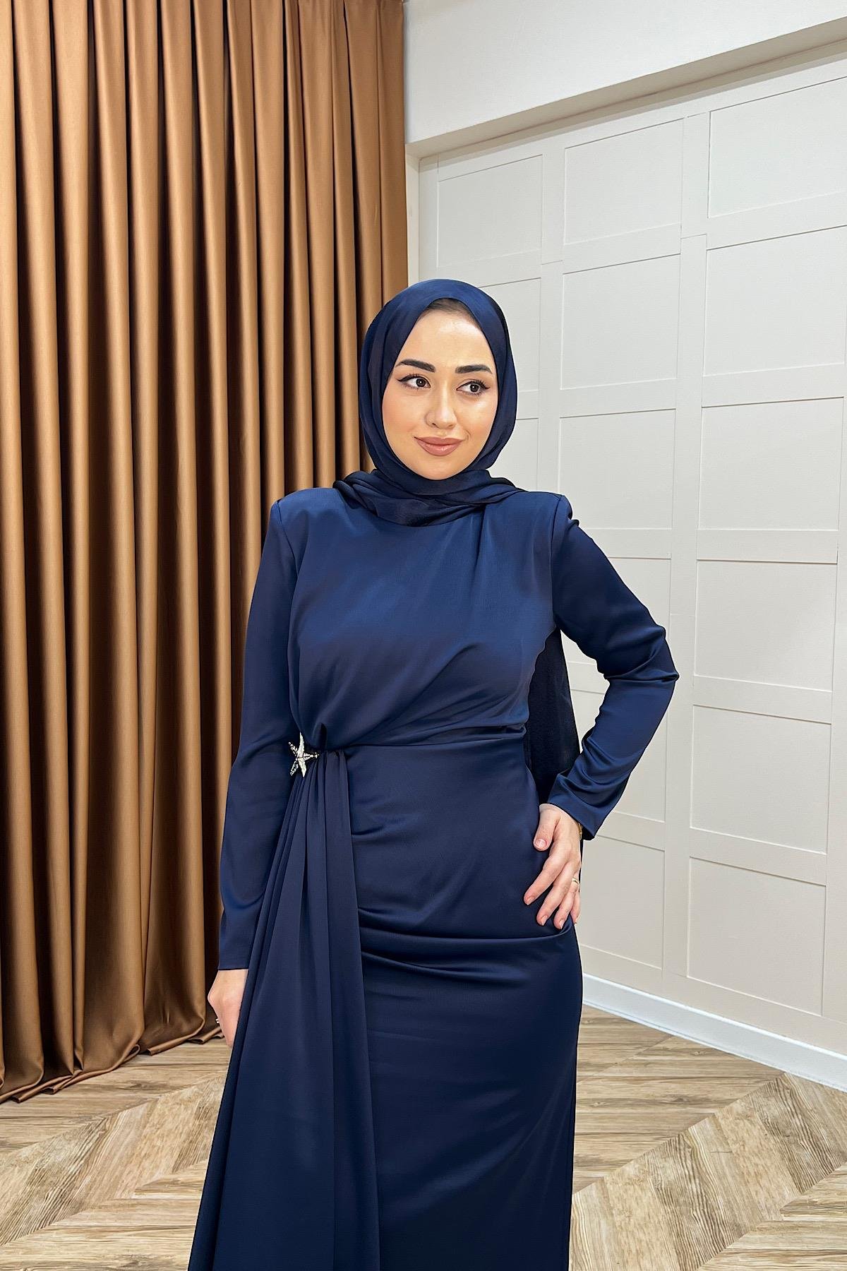 Hazel Saten Abiye Lacivert