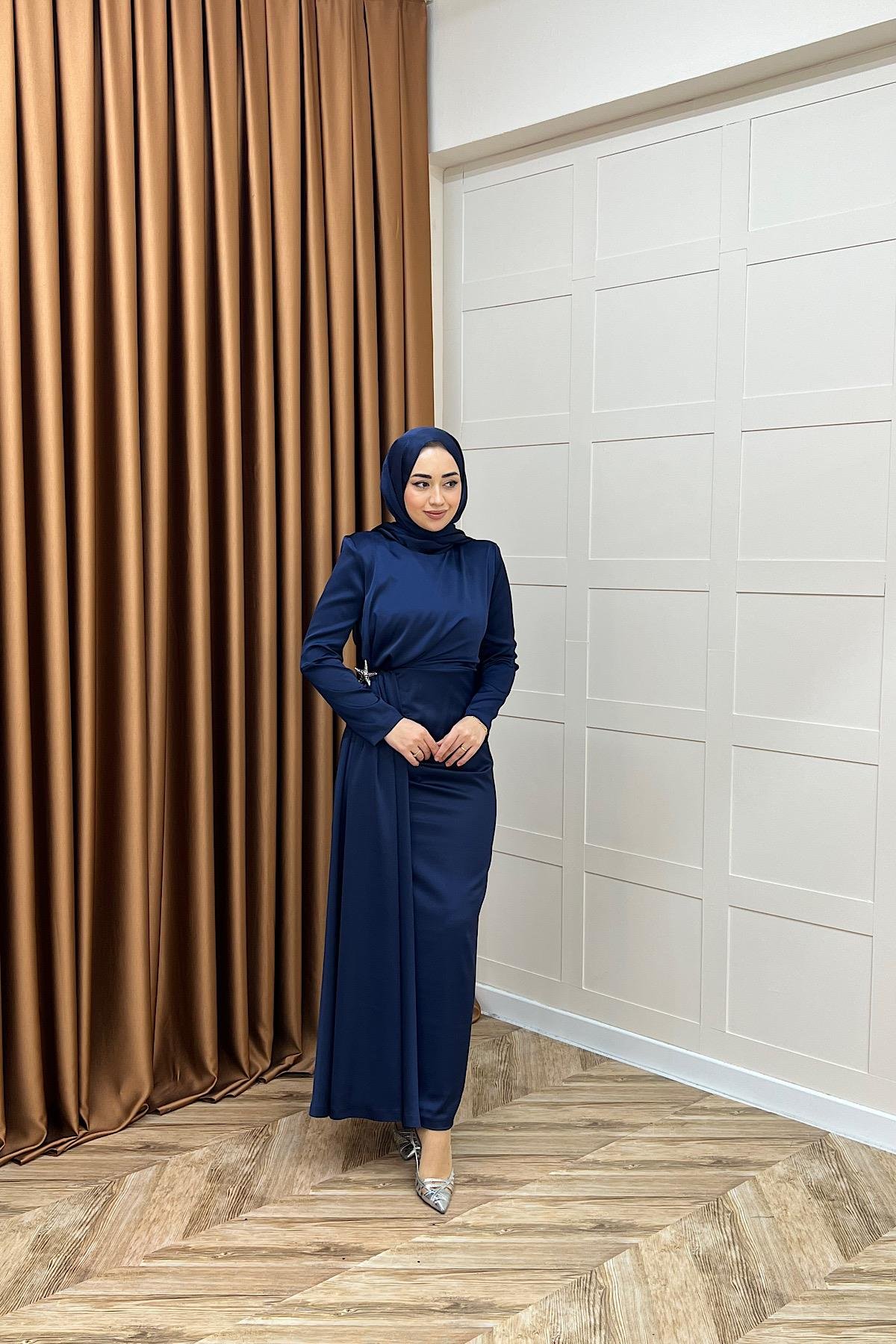 Hazel Saten Abiye Lacivert