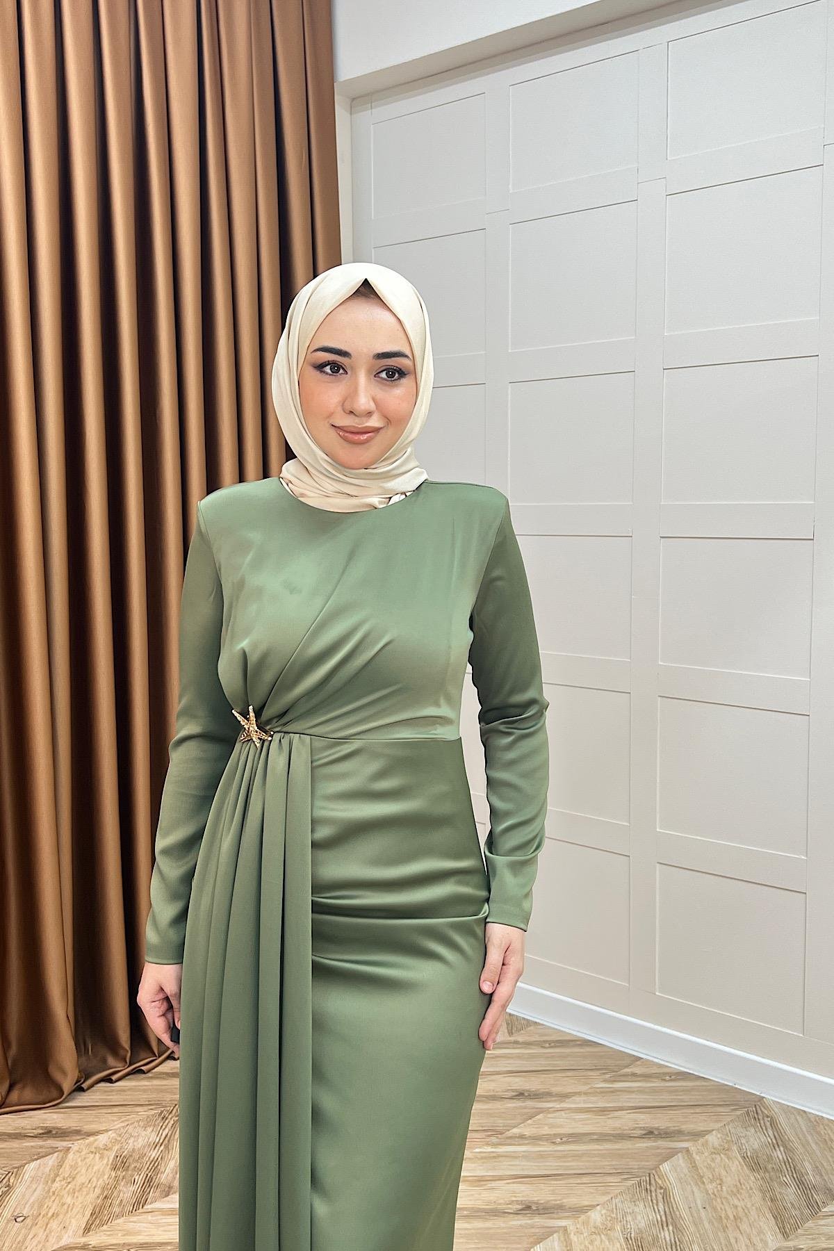 Hazel Saten Abiye Yeşil