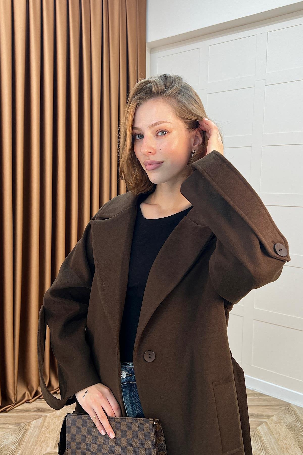 Kol Detay Kaşe Kaban Kahverengi