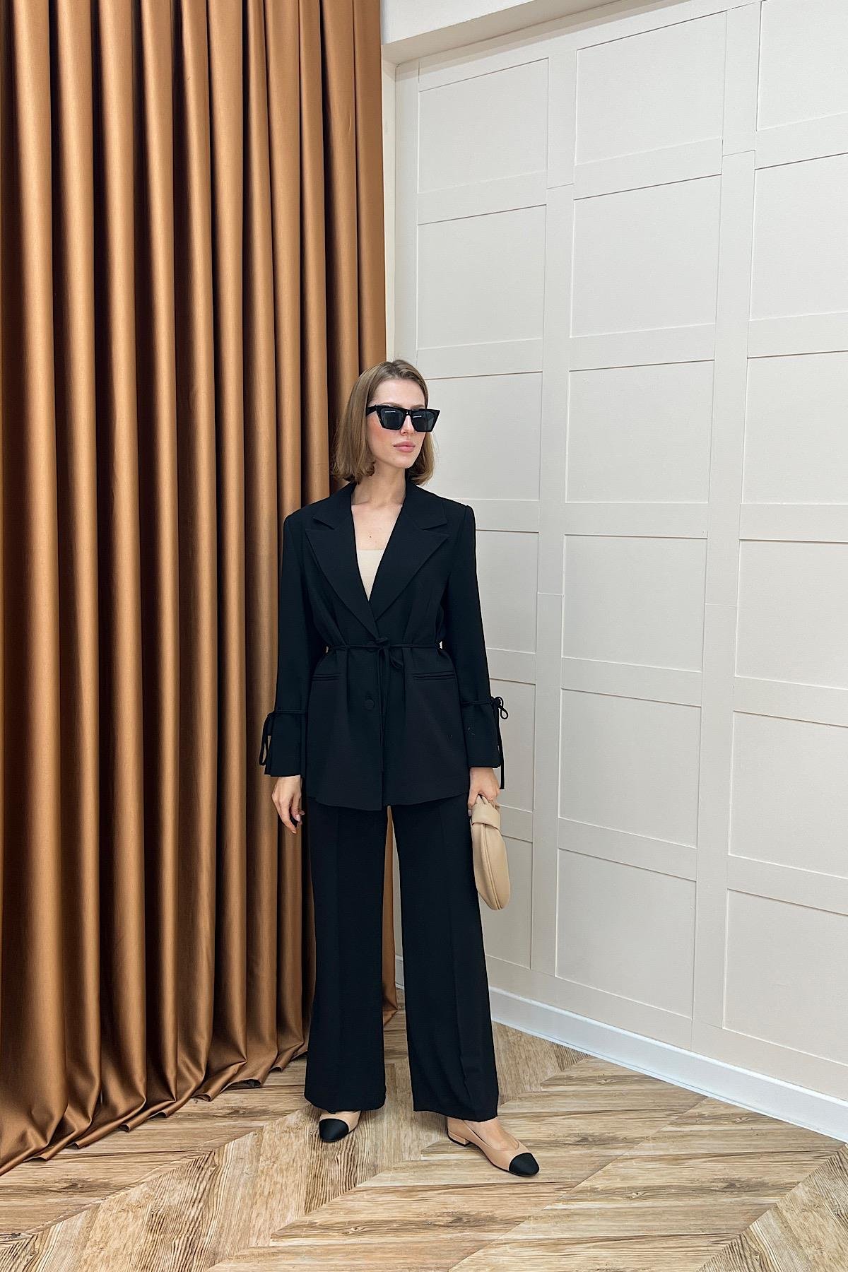 Kuşak Detay Ceket Takım Siyah