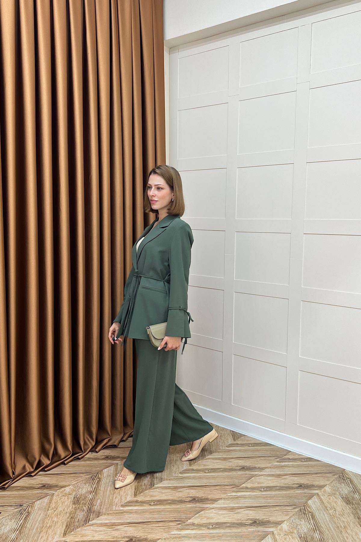 Kuşak Detay Ceket Takım Yeşil