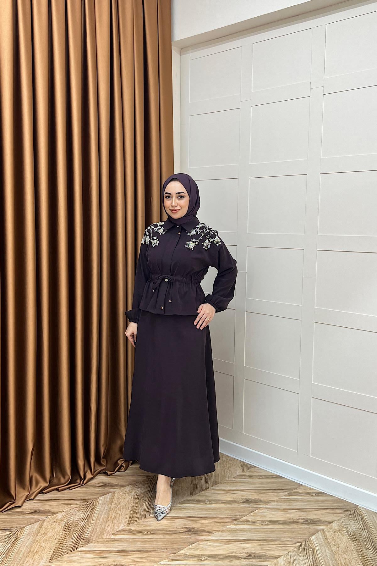 Laura Taş İşlemeli Etek Takım Mürdüm
