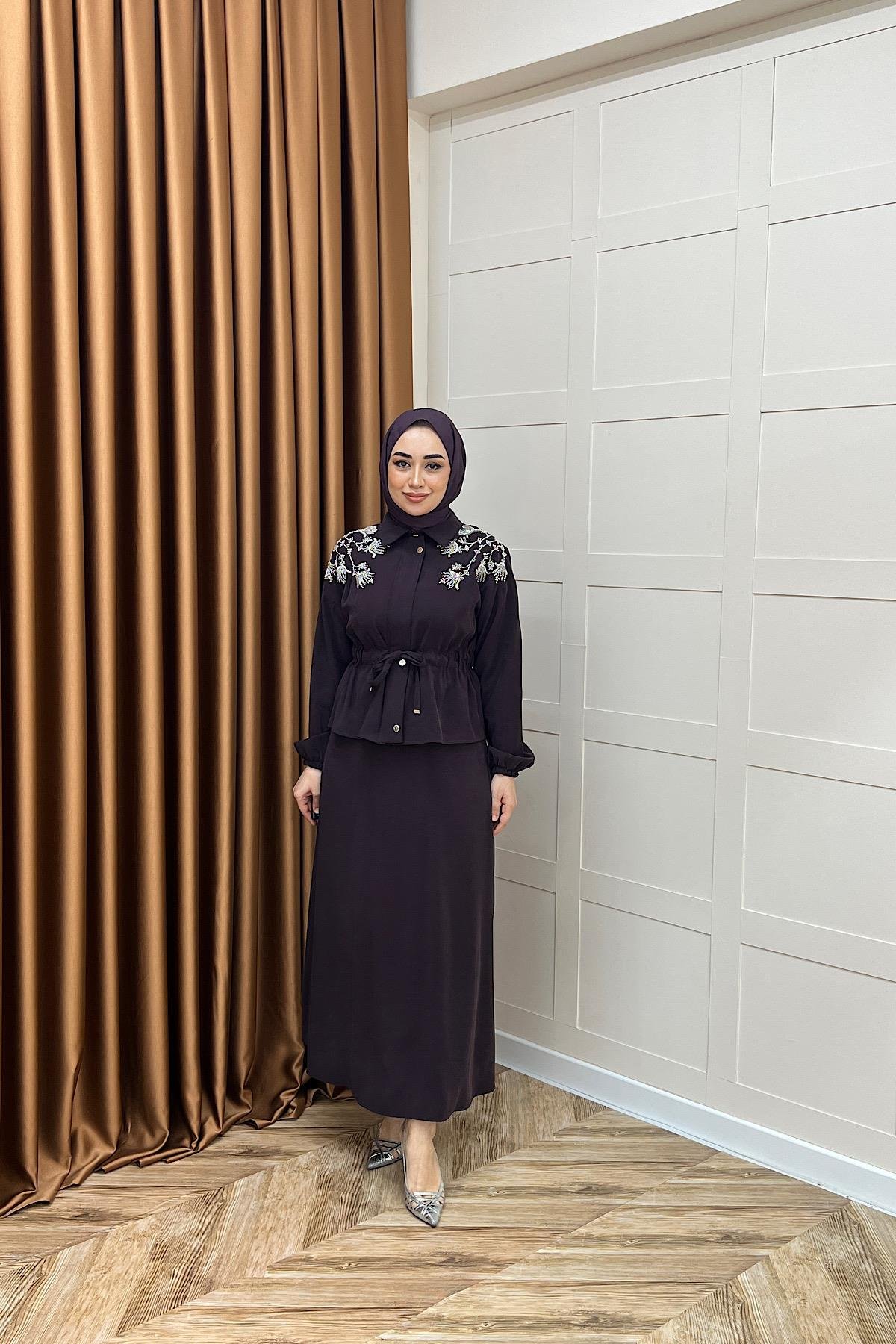Laura Taş İşlemeli Etek Takım Mürdüm