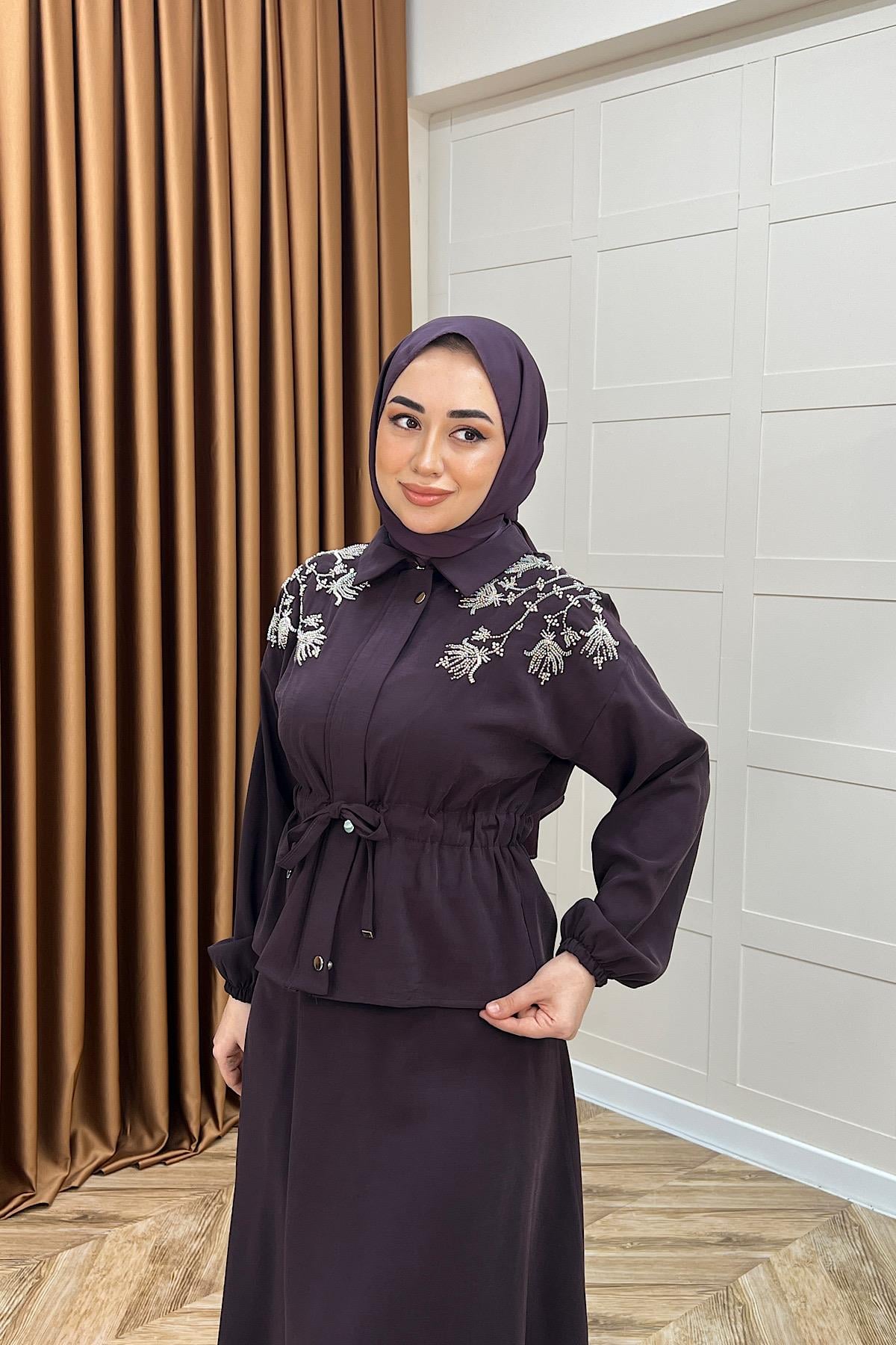Laura Taş İşlemeli Etek Takım Mürdüm