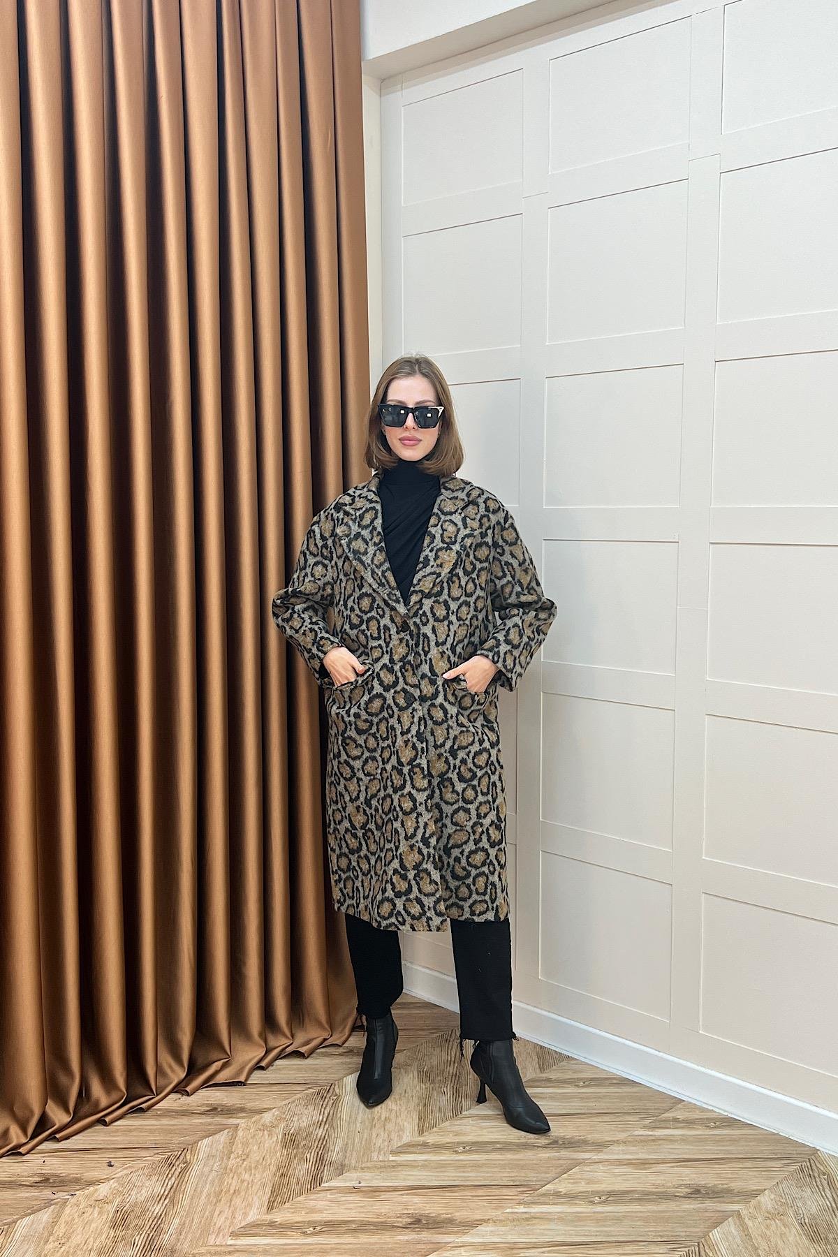 Leopar Desen Kaşe Kaban Kahverengi