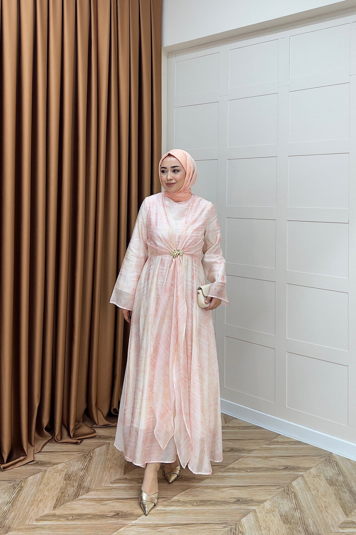 Liana Broş Detay Elbise Pembe